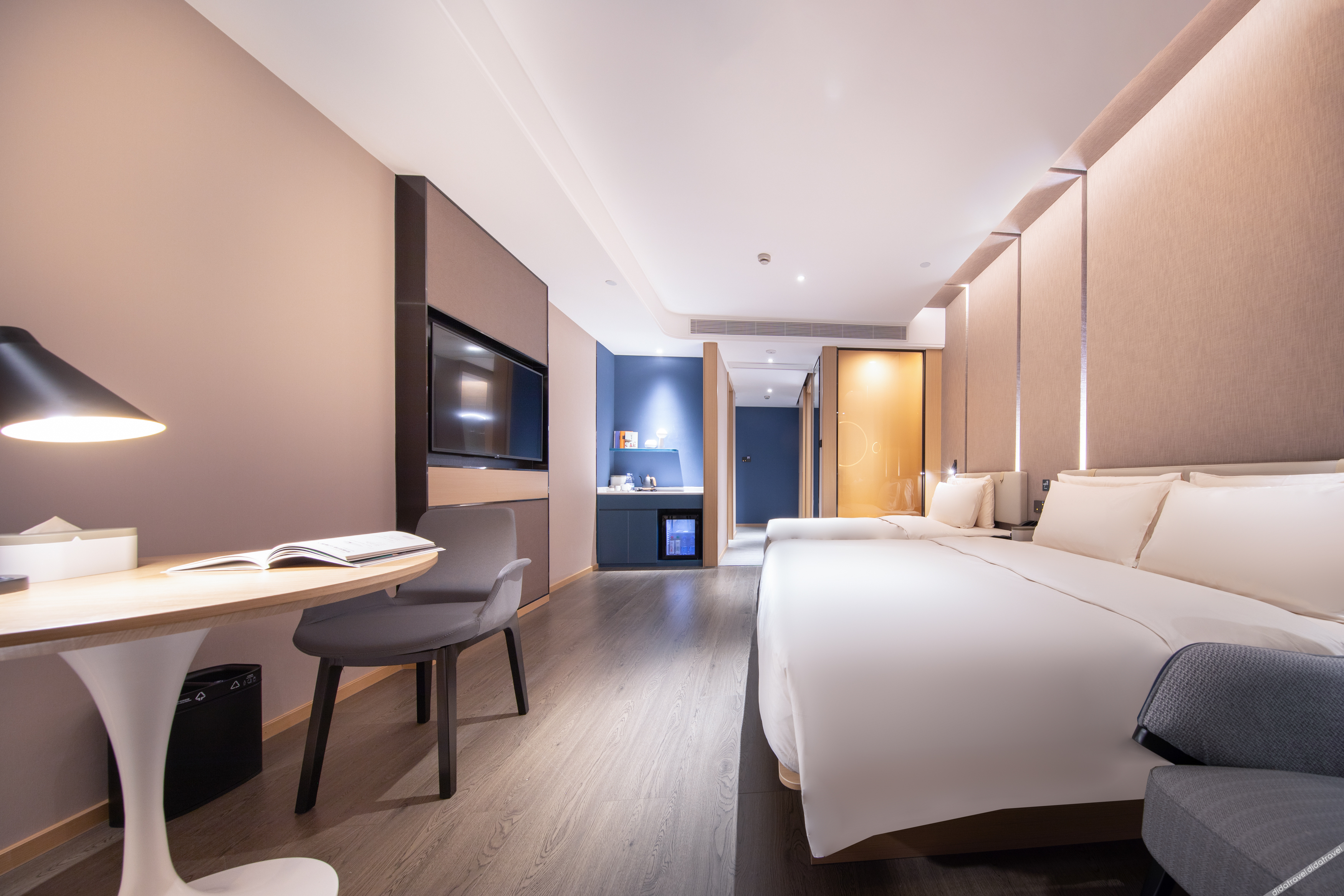 Days Inn by Wyndham Zhuhai Golden Bay Ocean Spring Resort 4*