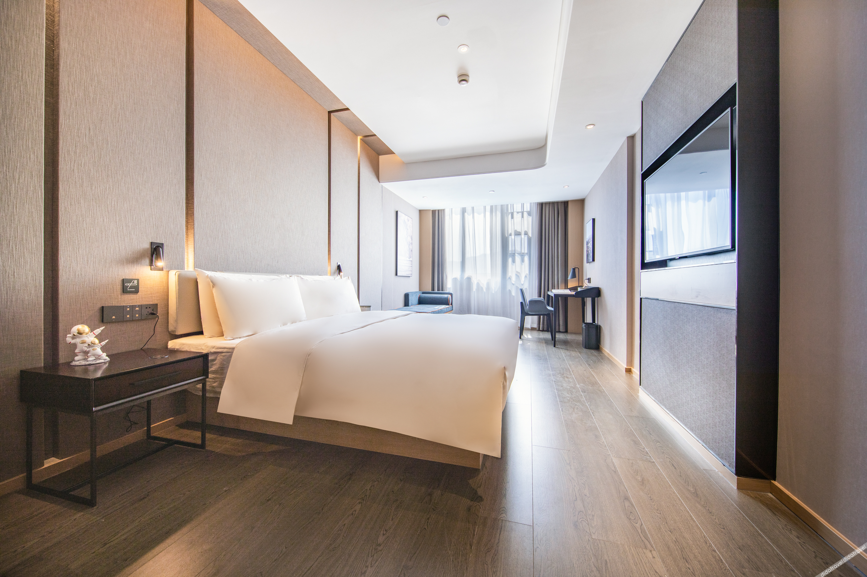 Days Inn by Wyndham Zhuhai Golden Bay Ocean Spring Resort 4*