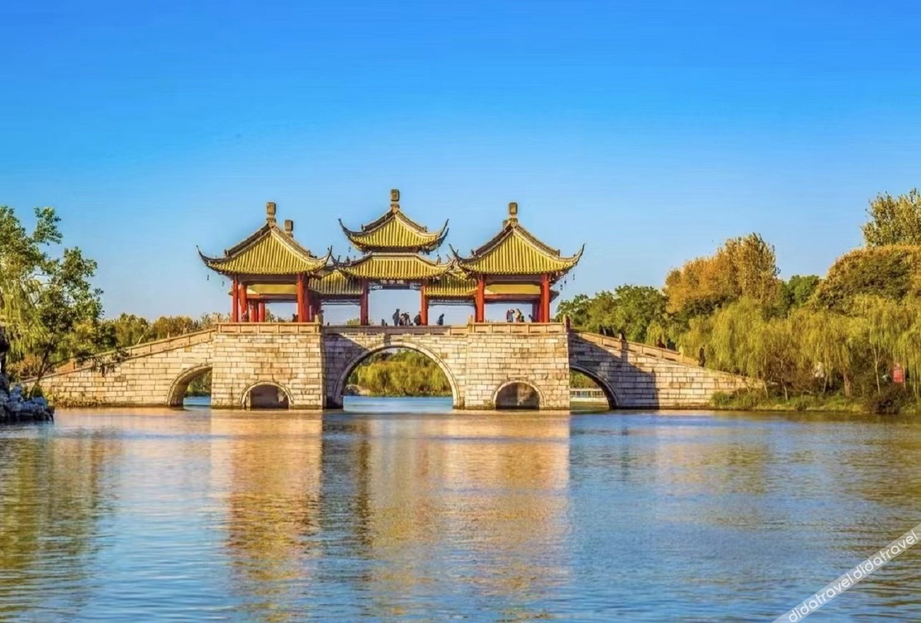Atour X Hotel Yangzhou East Railway Station Li-Ning Sports Park 3*