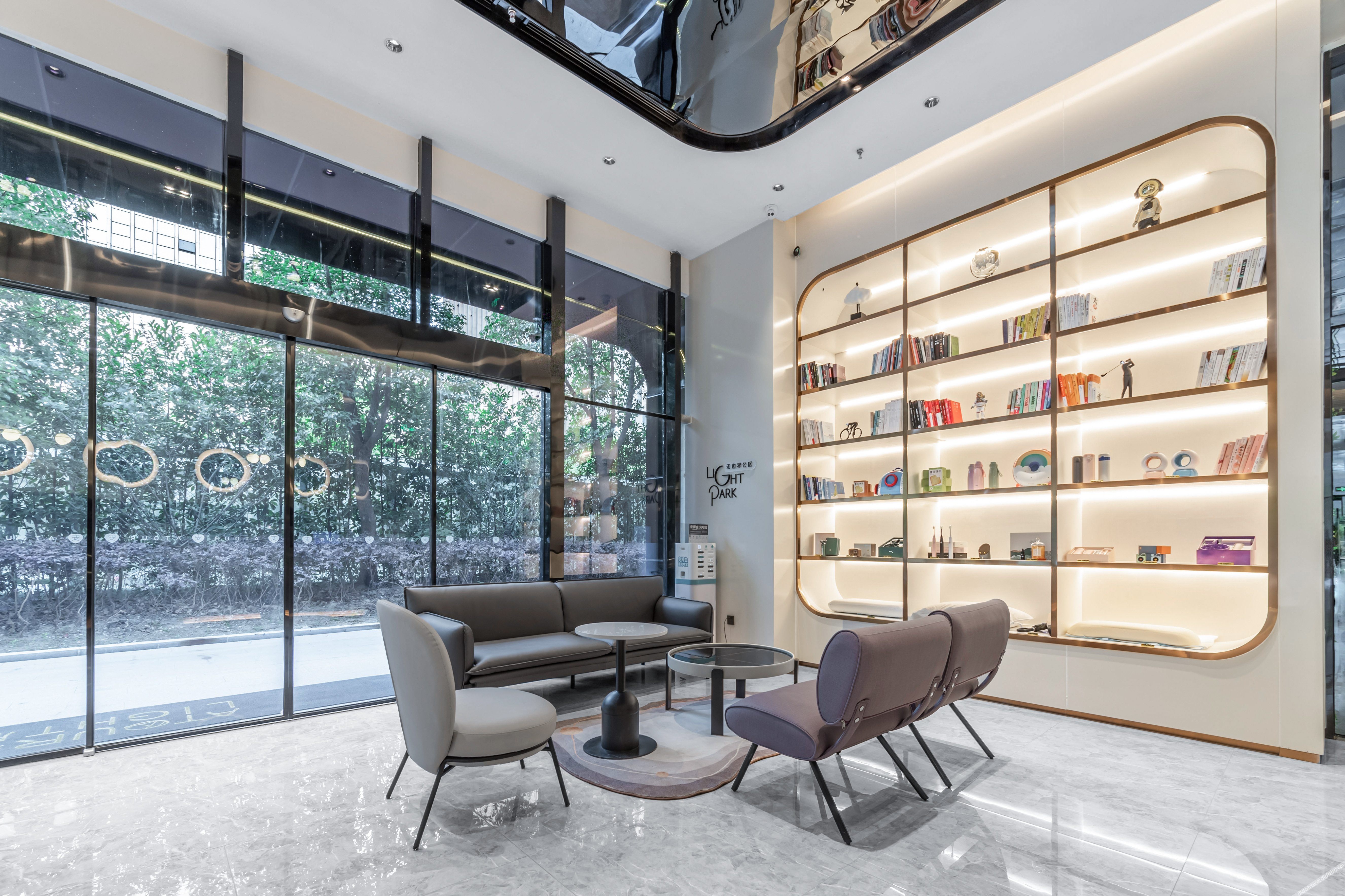 Atour X Hotel Yangzhou East Railway Station Li-Ning Sports Park 3*