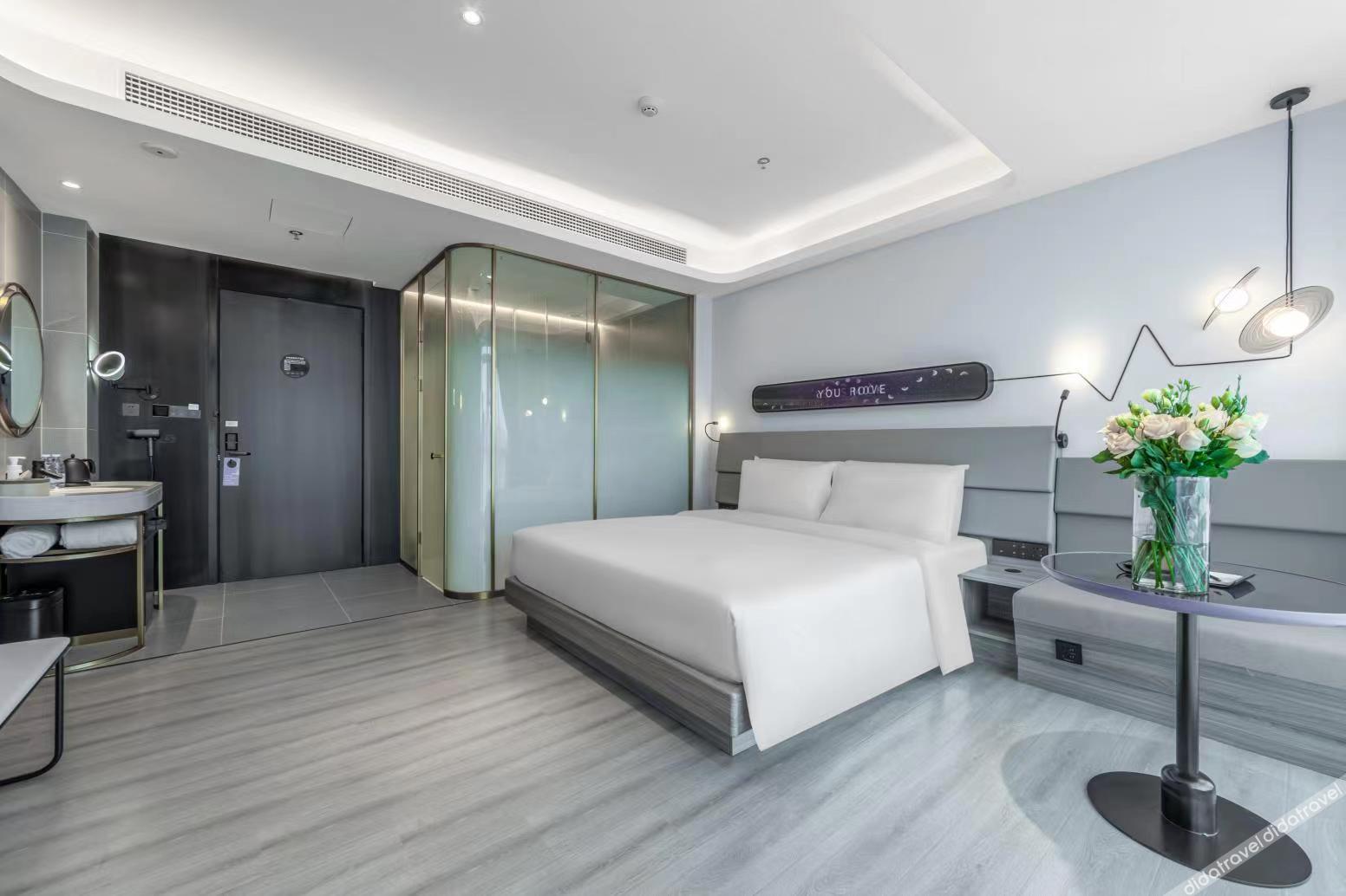 Atour X Hotel Yangzhou East Railway Station Li-Ning Sports Park 3*