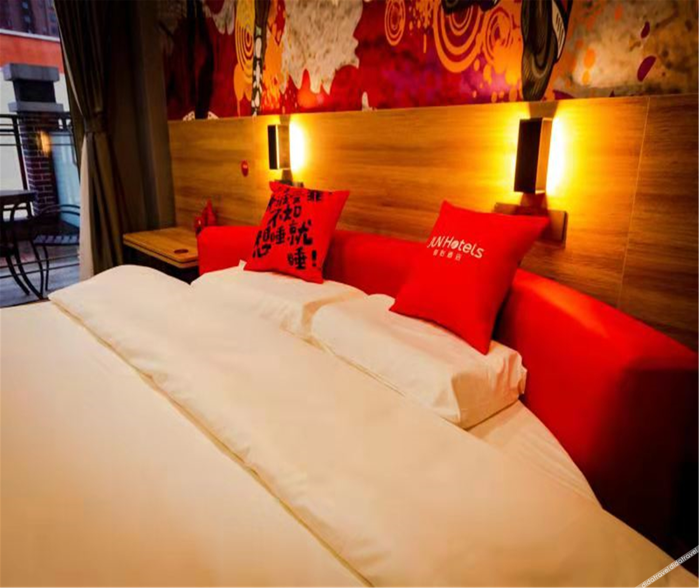 Junyi Chain Hotel (Luanchuan Laojunshan) 0*