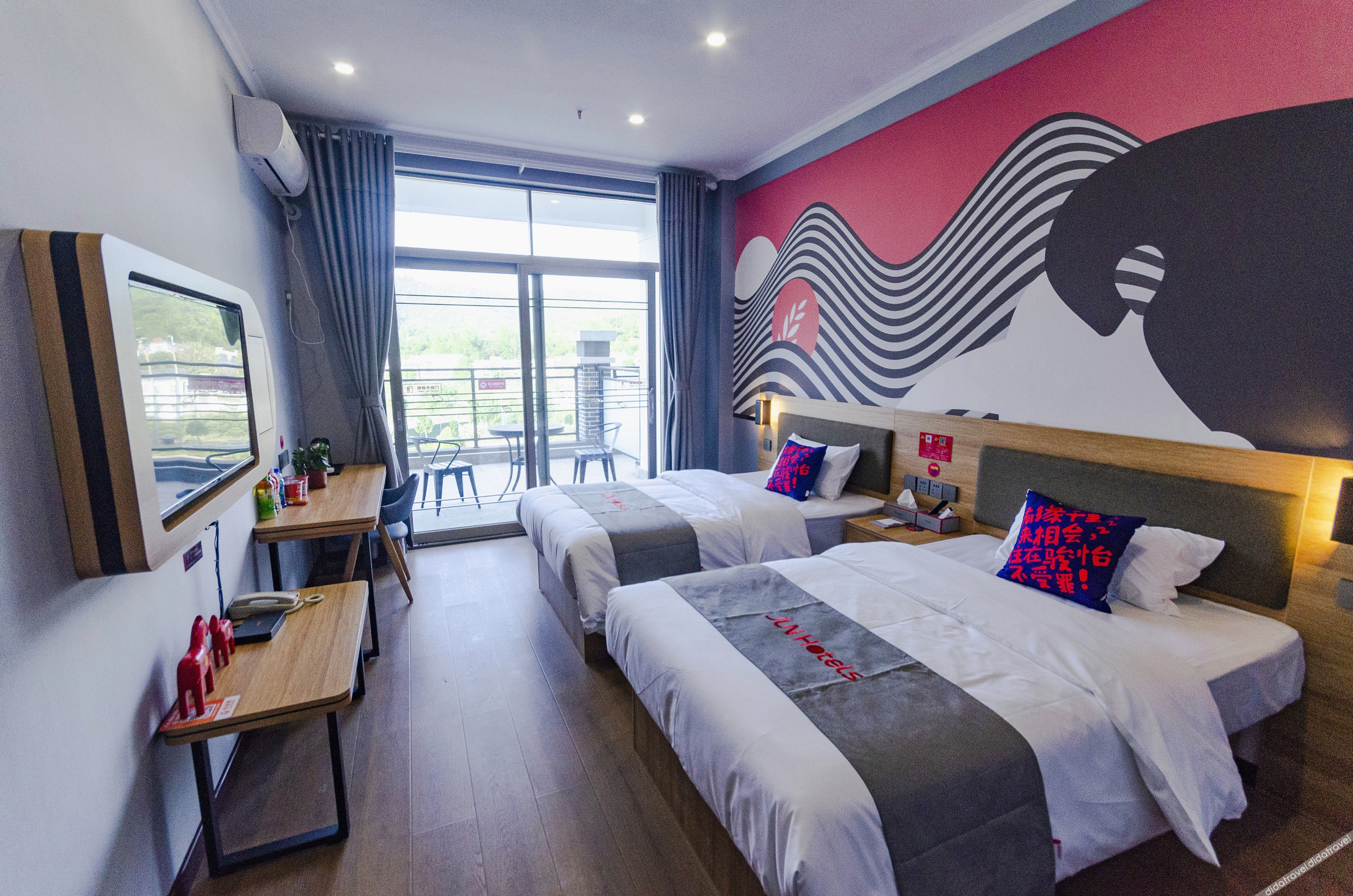 Junyi Chain Hotel (Luanchuan Laojunshan) 0*