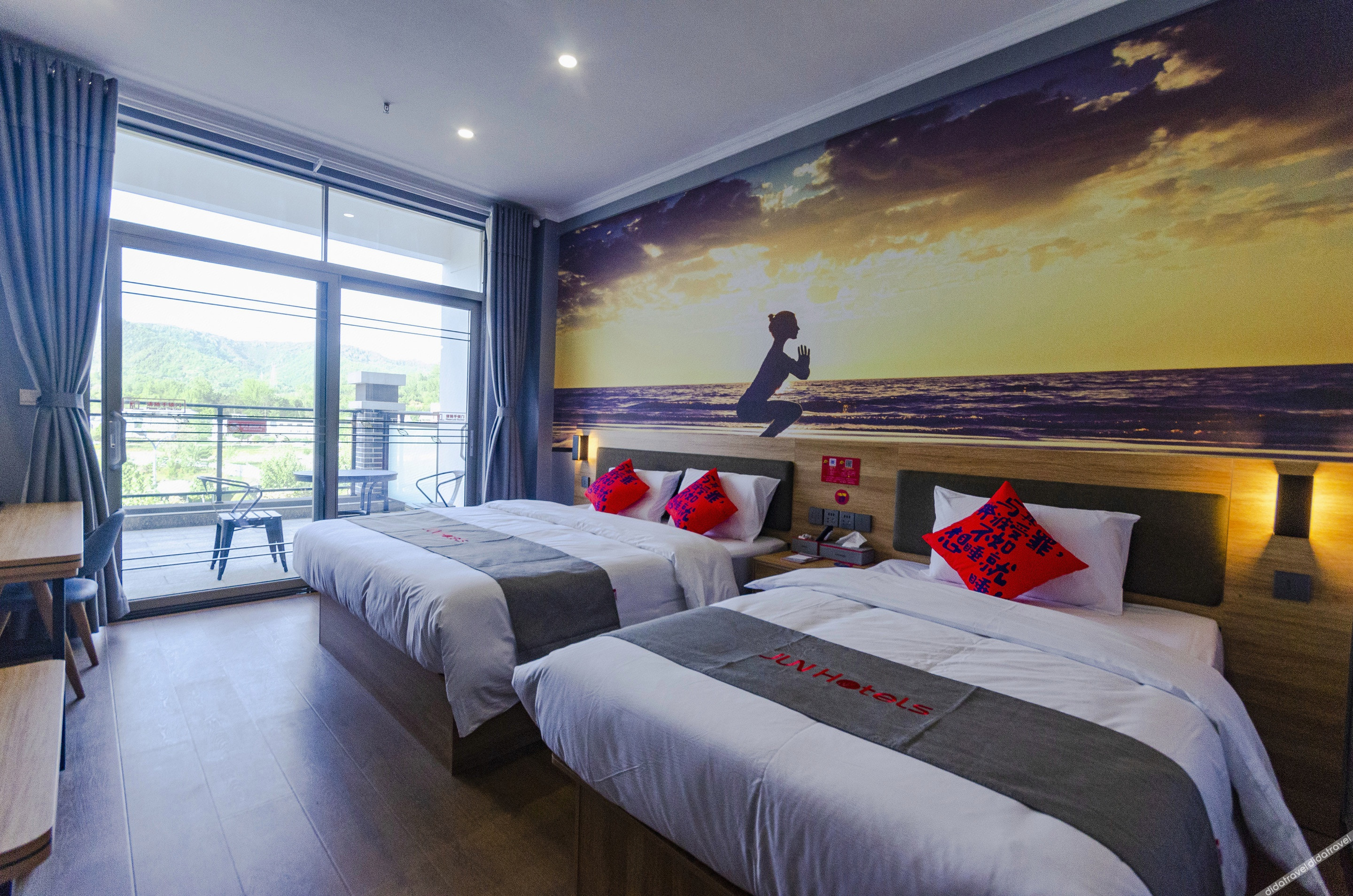 Junyi Chain Hotel (Luanchuan Laojunshan) 0*