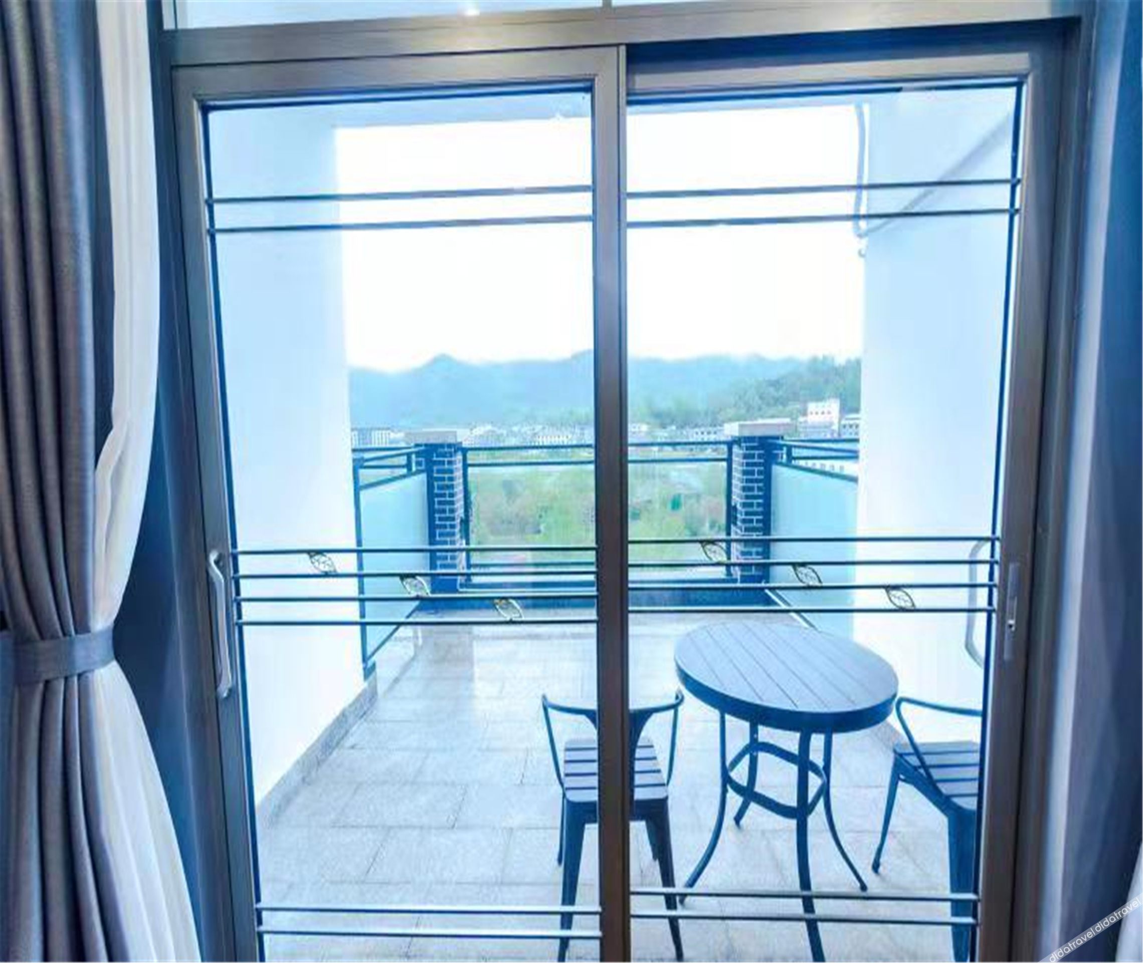 Junyi Chain Hotel (Luanchuan Laojunshan) 0*