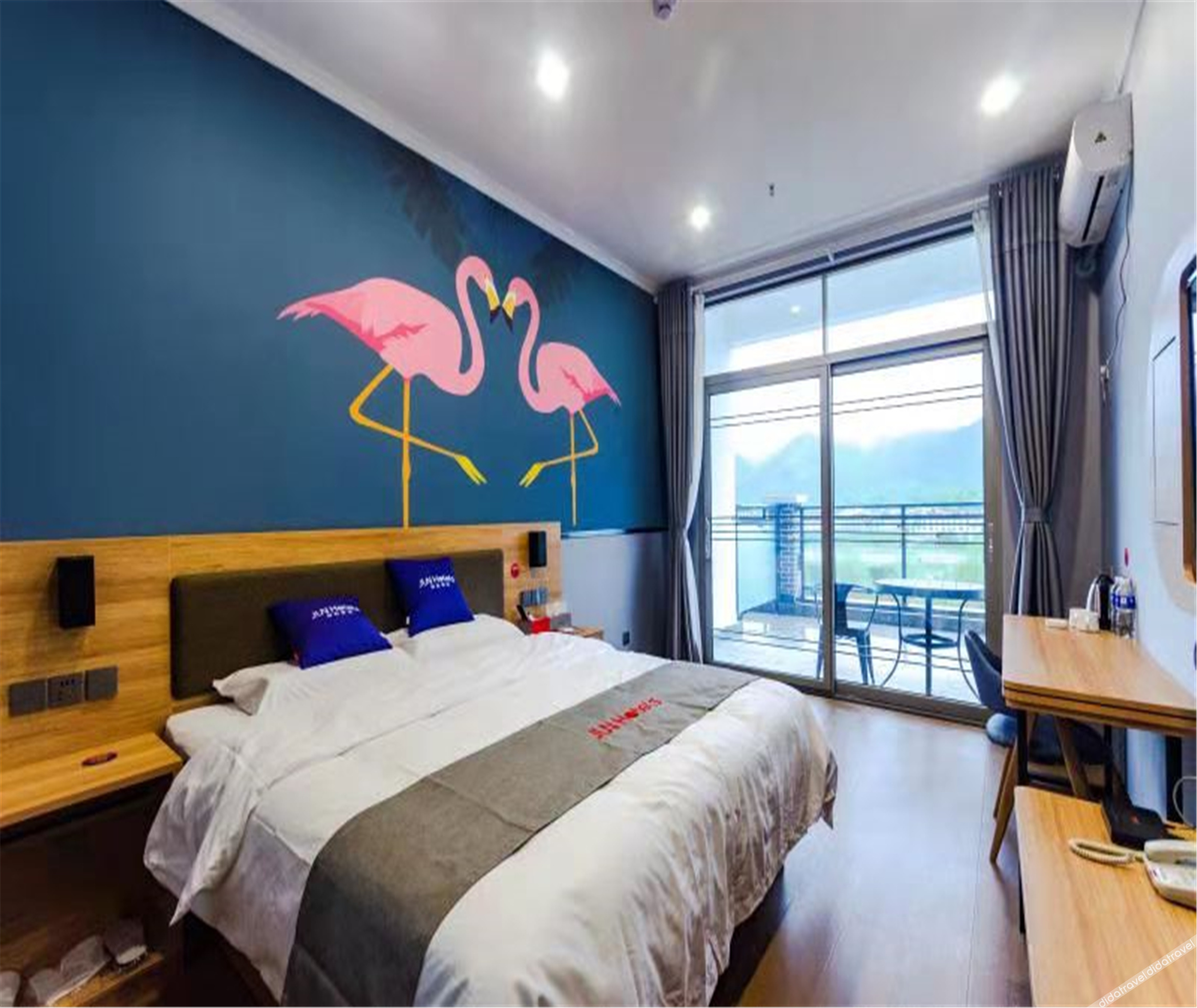 Junyi Chain Hotel (Luanchuan Laojunshan) 0*