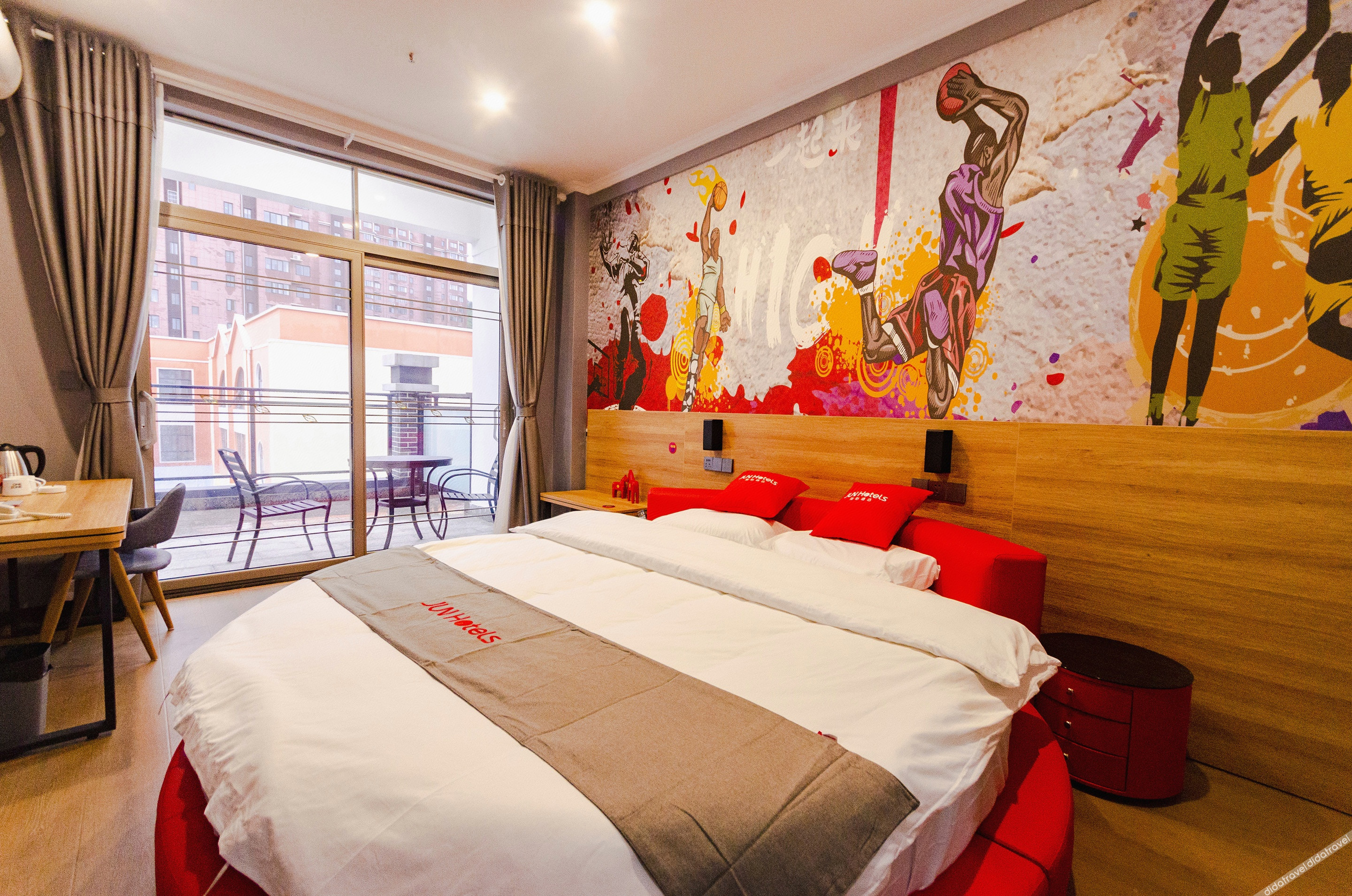 Junyi Chain Hotel (Luanchuan Laojunshan) 0*