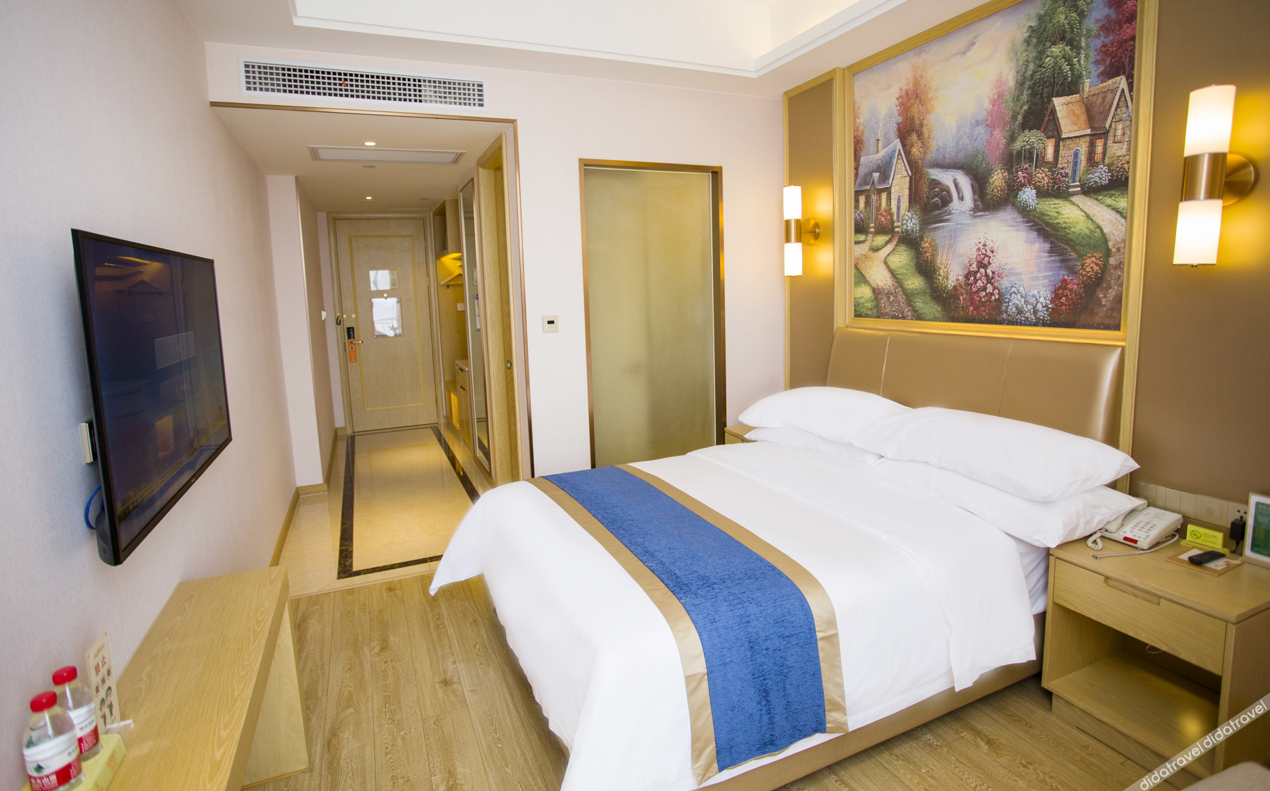 Vienna International Hotel (Dongwu South Road Hongzhuang Metro Station) 4*