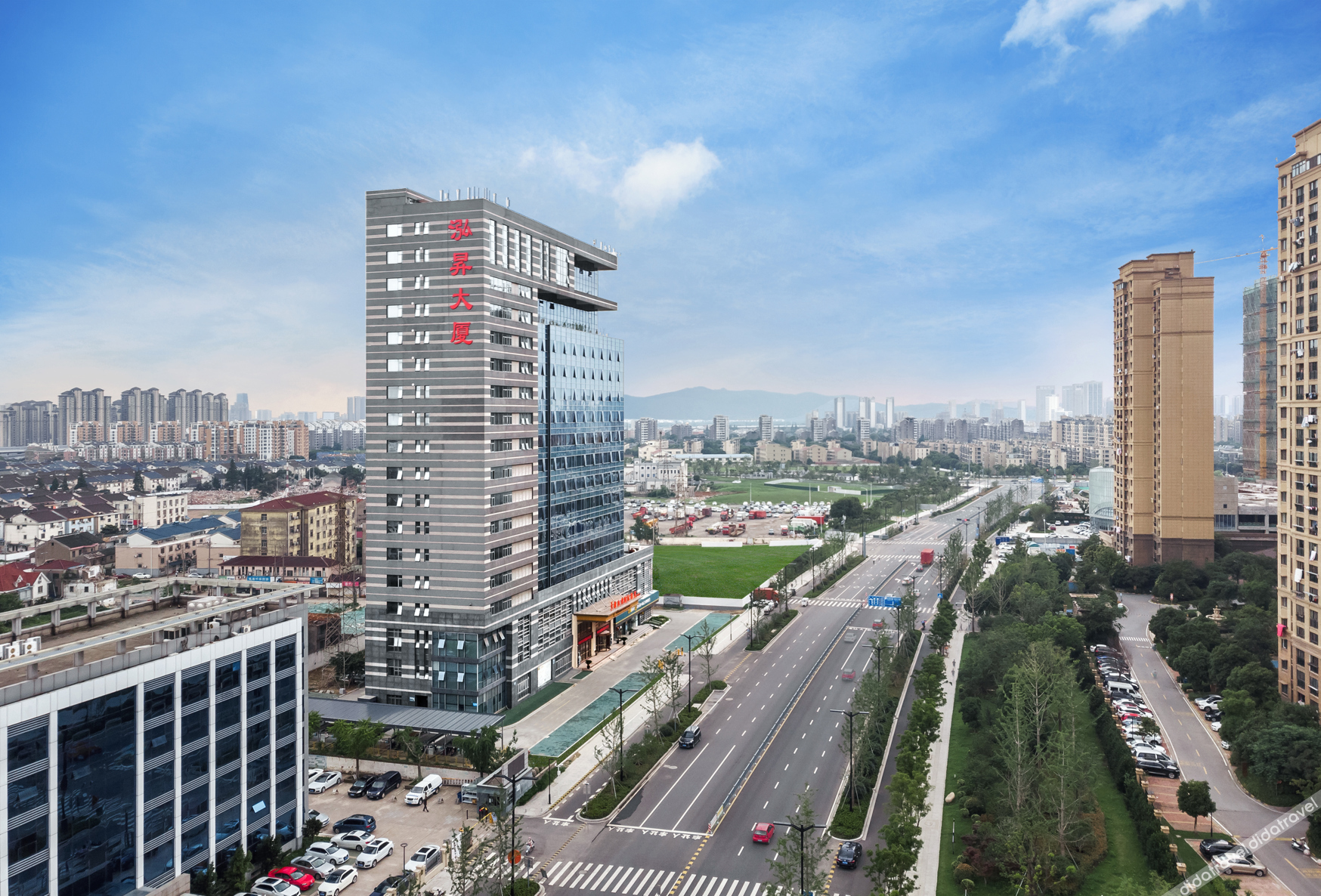 Vienna International Hotel (Dongwu South Road Hongzhuang Metro Station) 4*