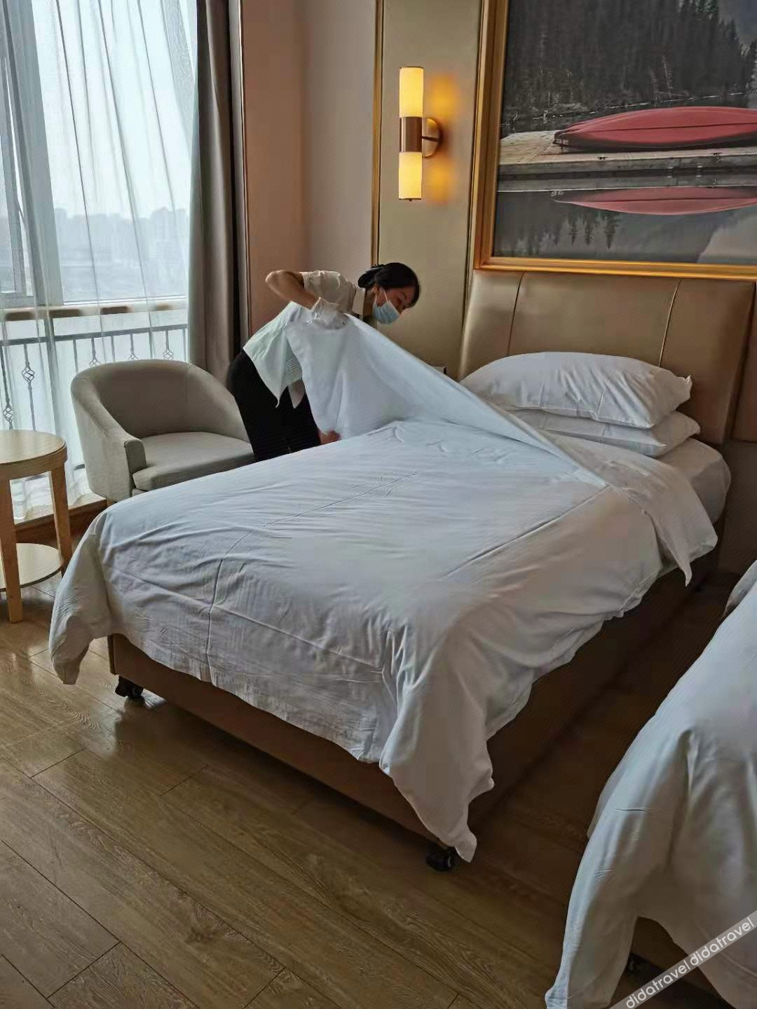 Vienna International Hotel (Dongwu South Road Hongzhuang Metro Station) 4*