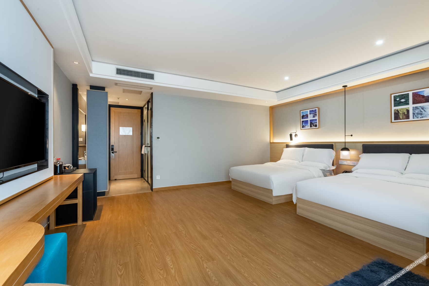 AT FREE HOTEL(Chaozongqiao bridge Changping.Beijing) 3*