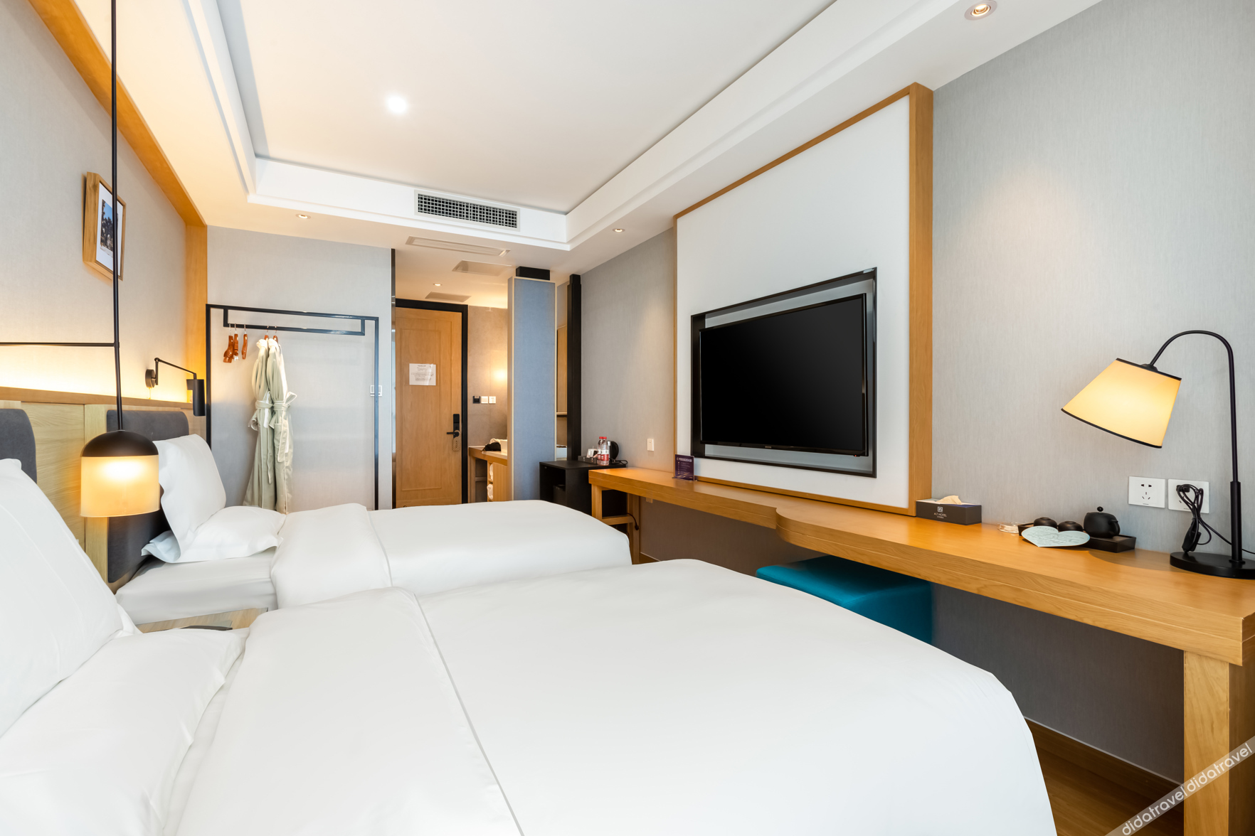 AT FREE HOTEL(Chaozongqiao bridge Changping.Beijing) 3*