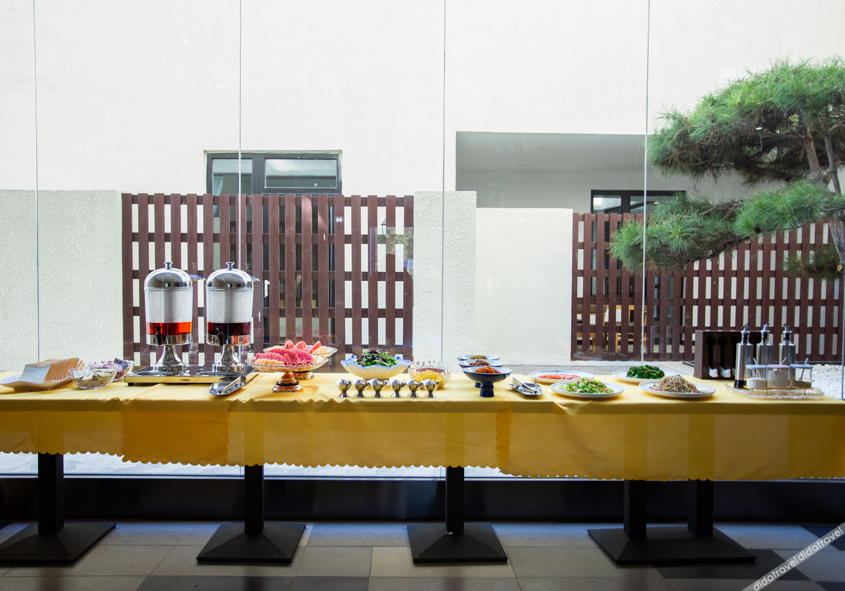 AT FREE HOTEL(Chaozongqiao bridge Changping.Beijing) 3*