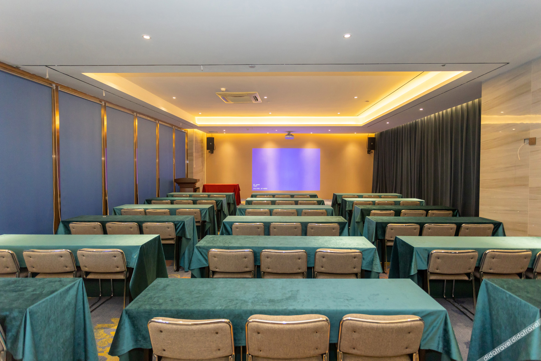 Yeste Hotel (Nanning Lijian Greenland Hong Kong) 3*