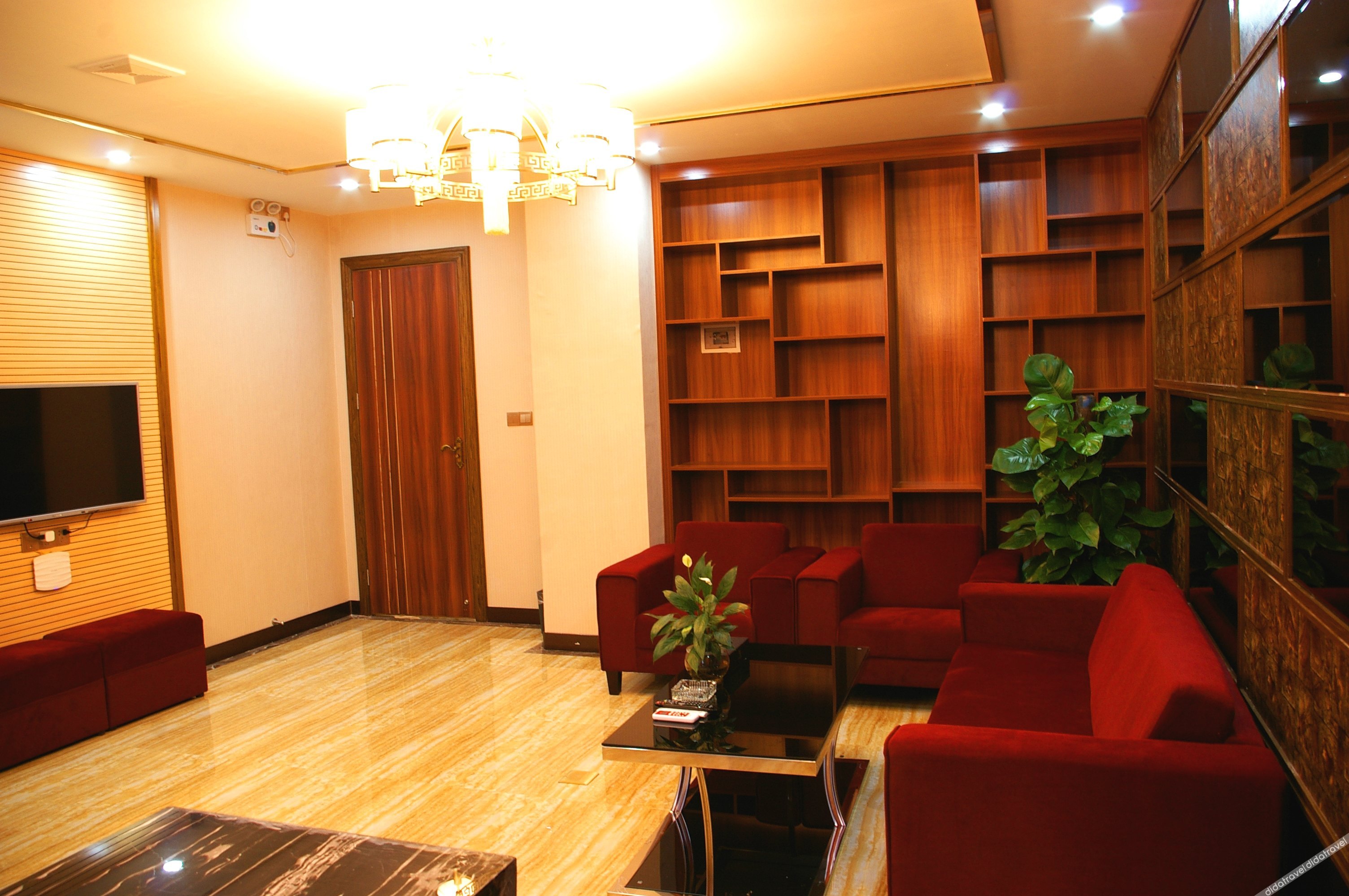 Fulin Hotel 2*