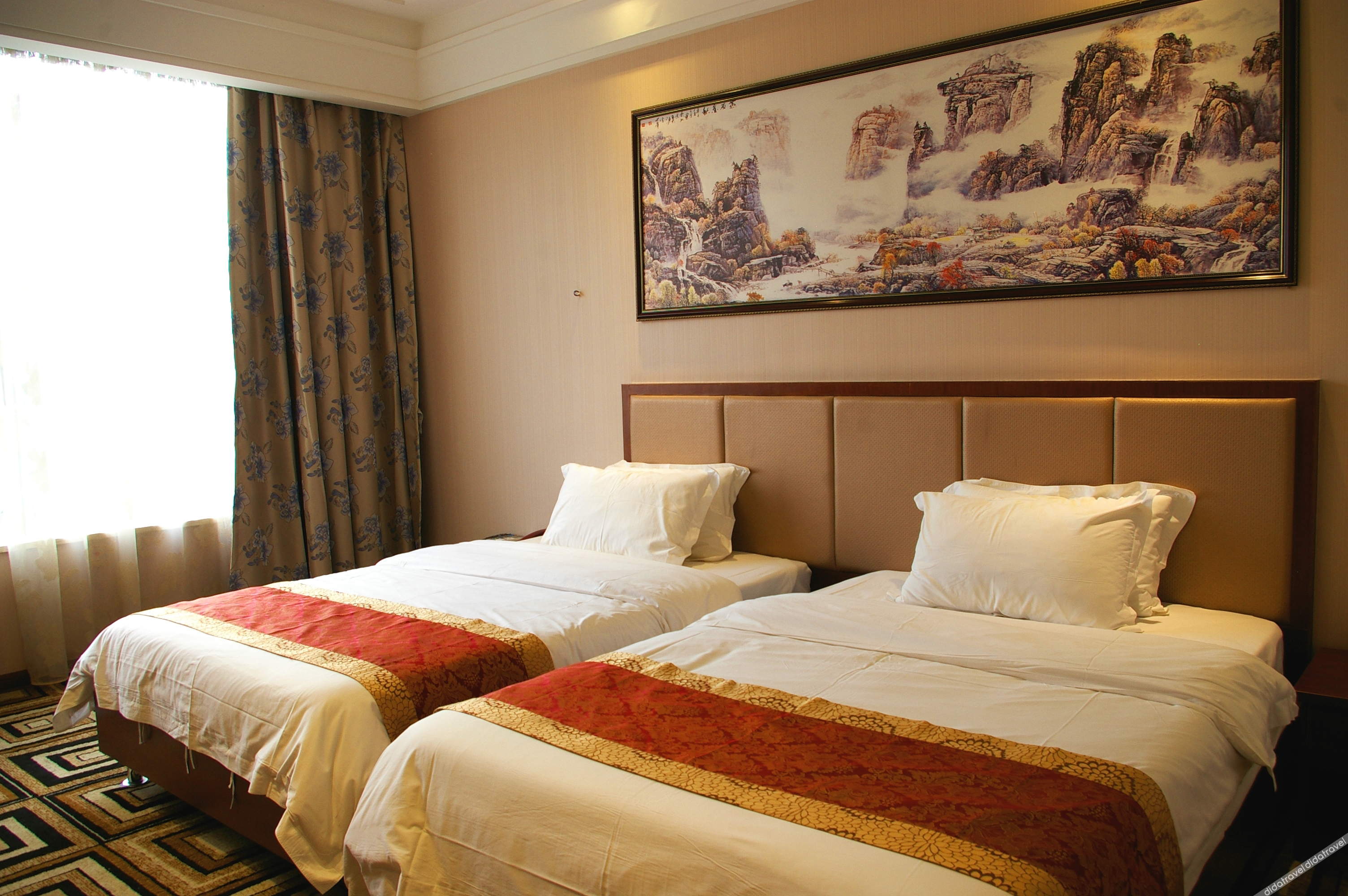 Fulin Hotel 2*