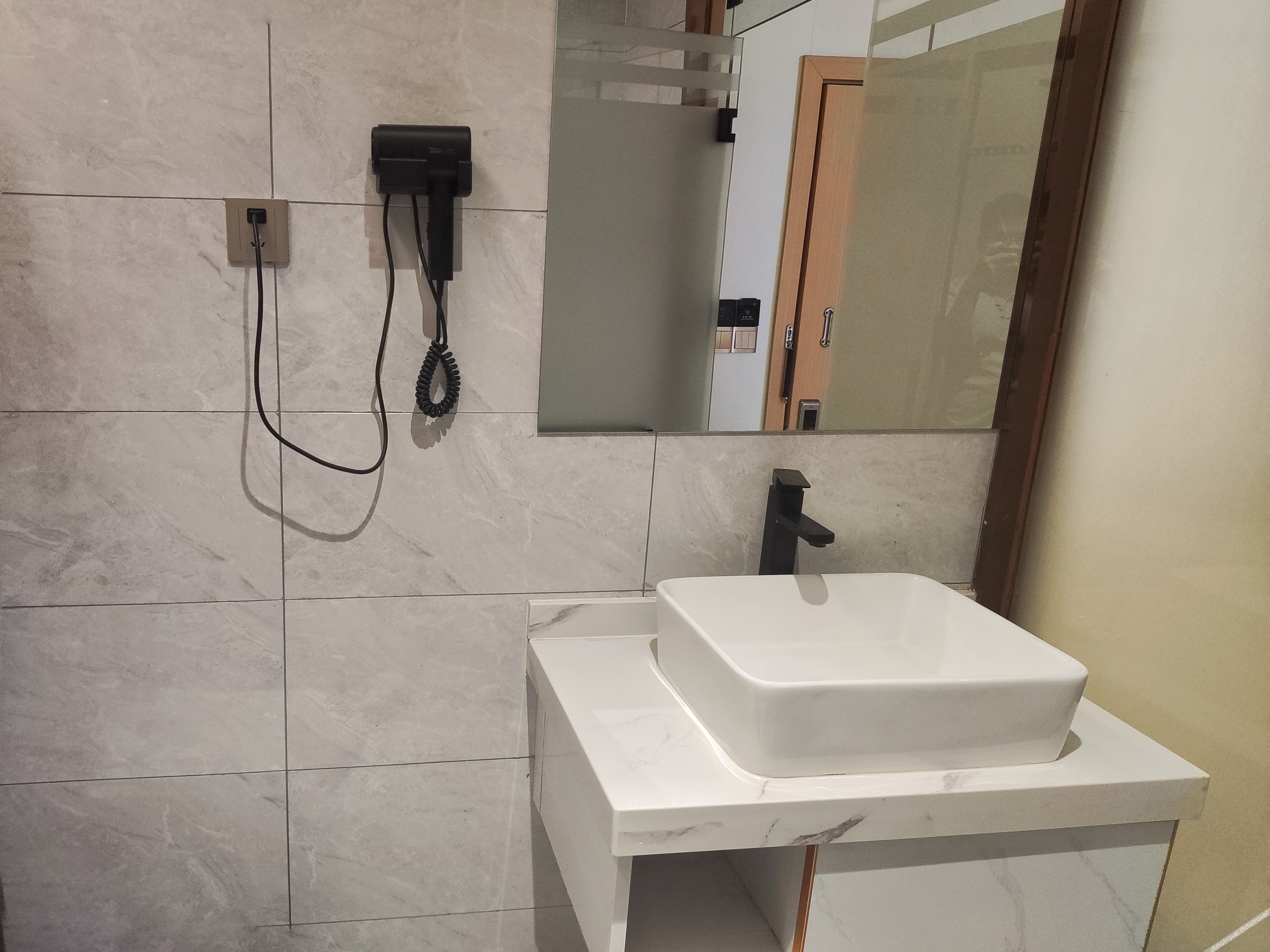 Fulin Hotel 2*