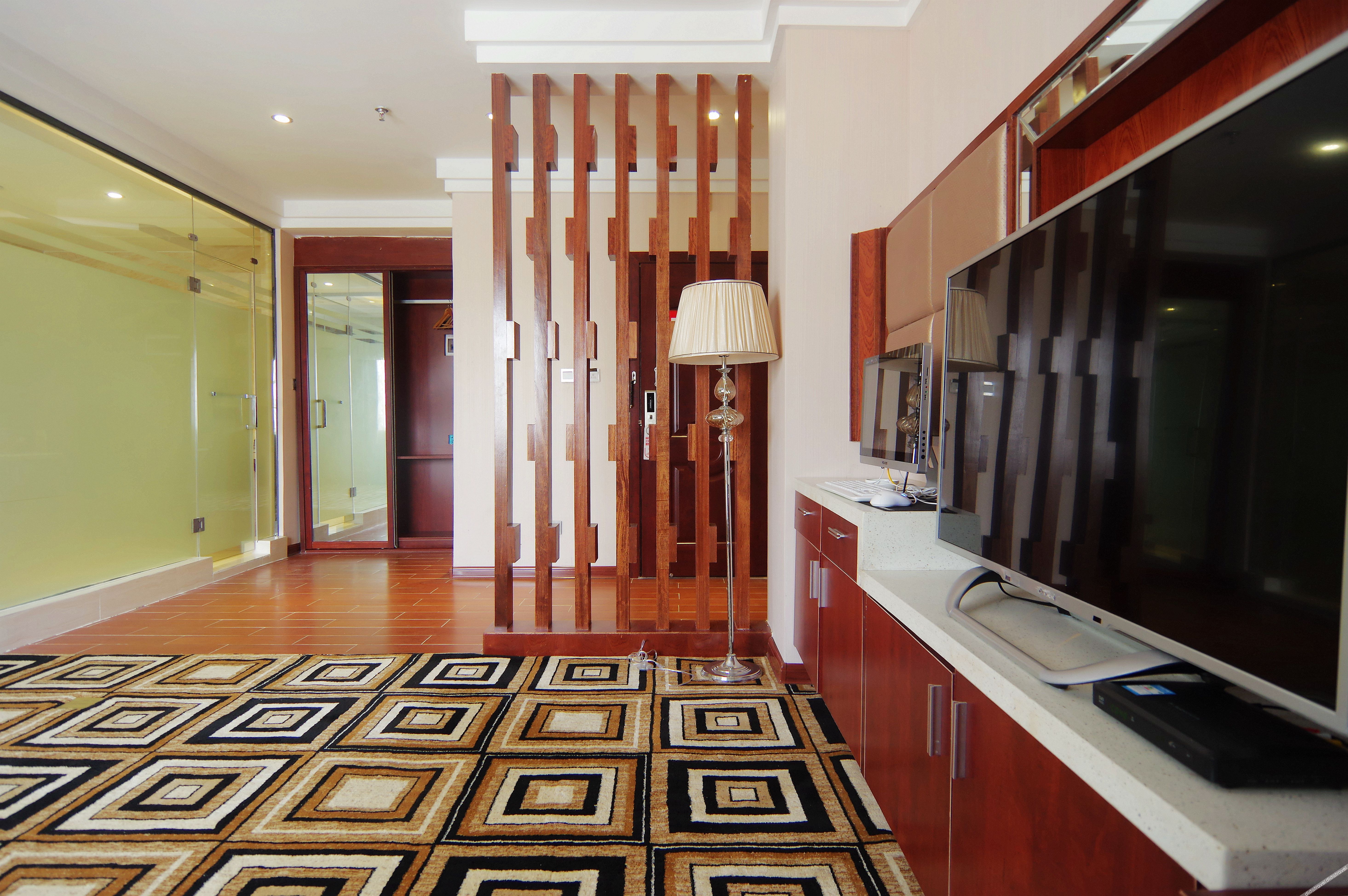 Fulin Hotel 2*