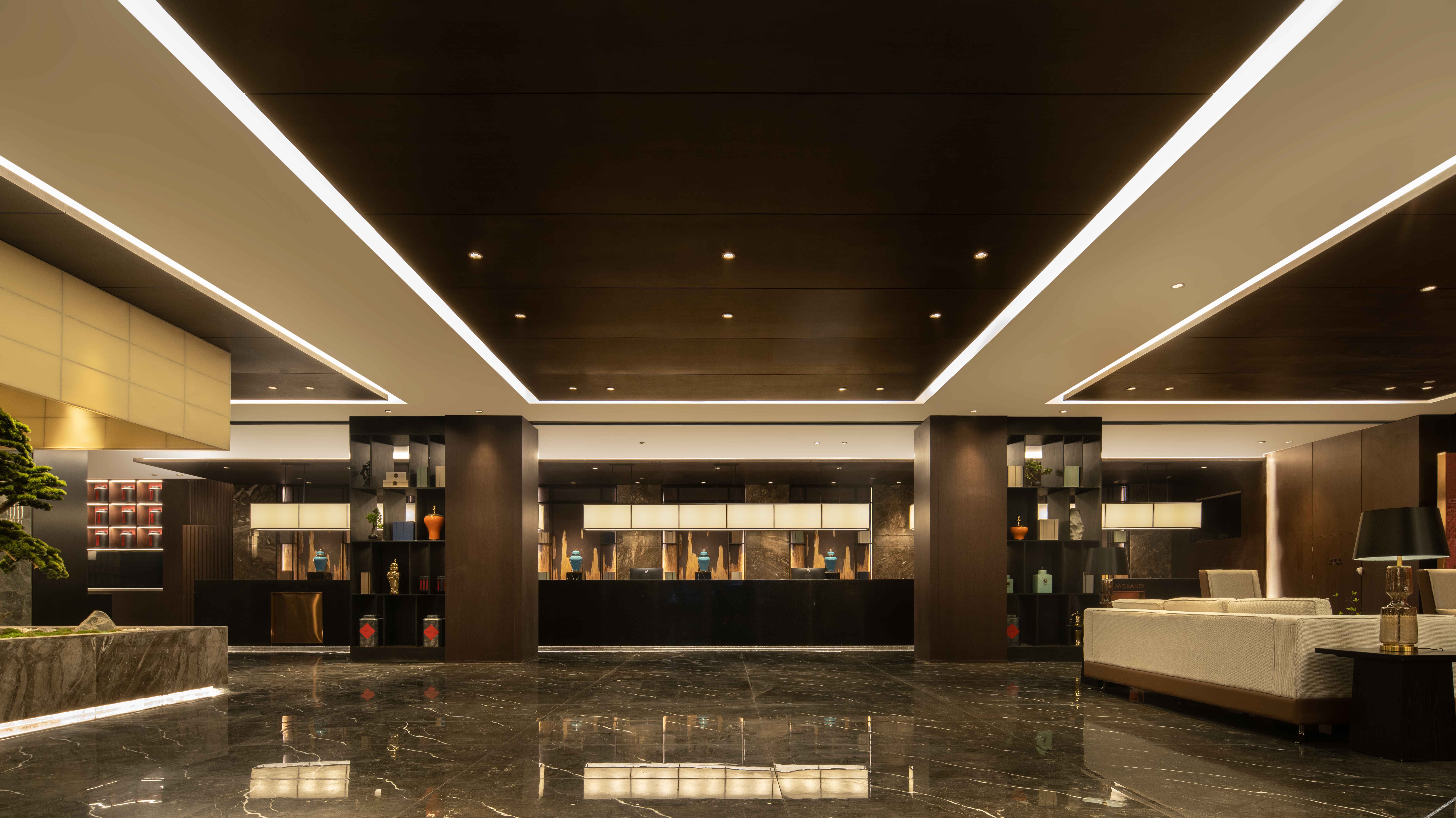 Amun Morandi Hotels 4*