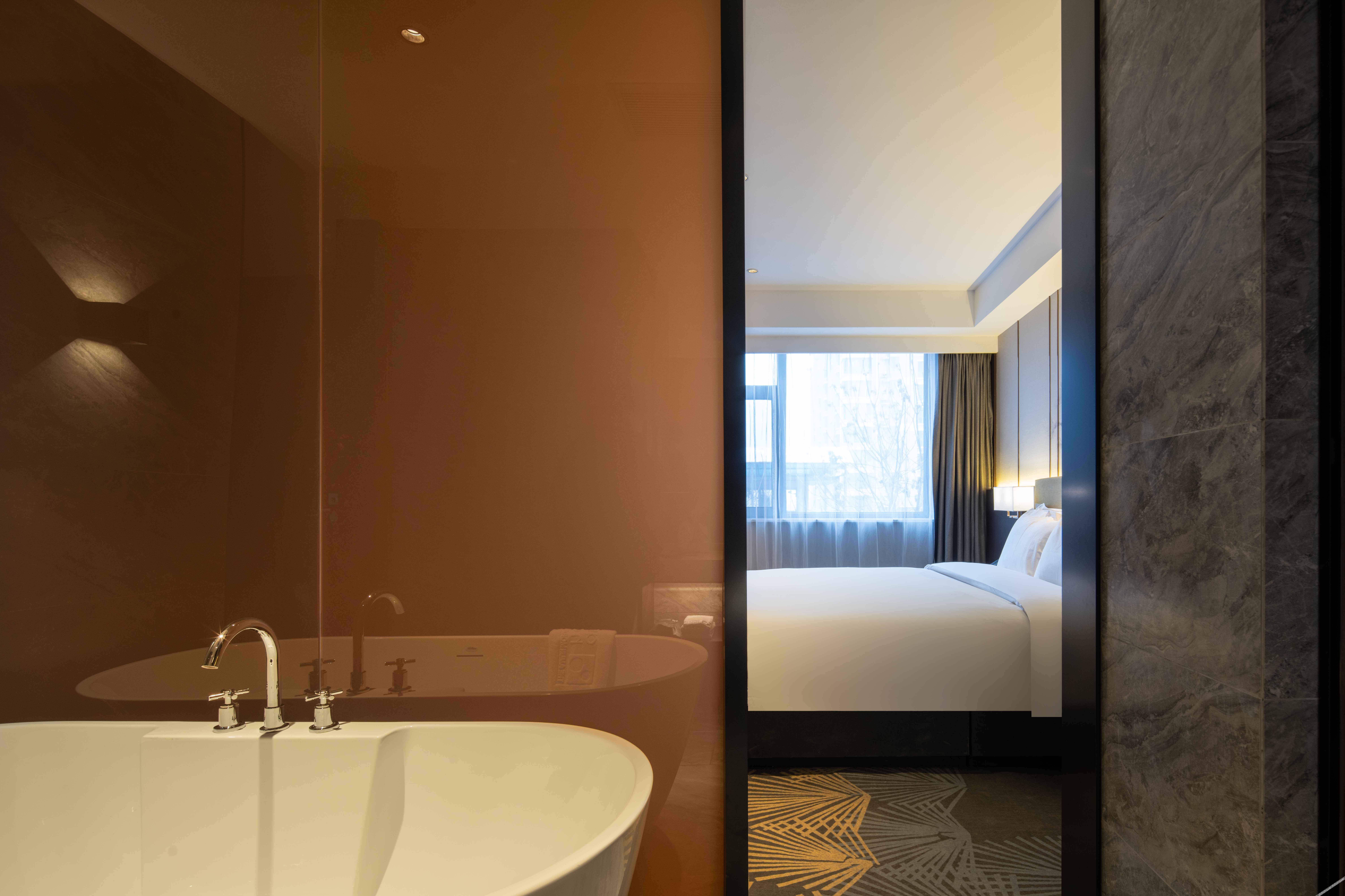 Amun Morandi Hotels 4*