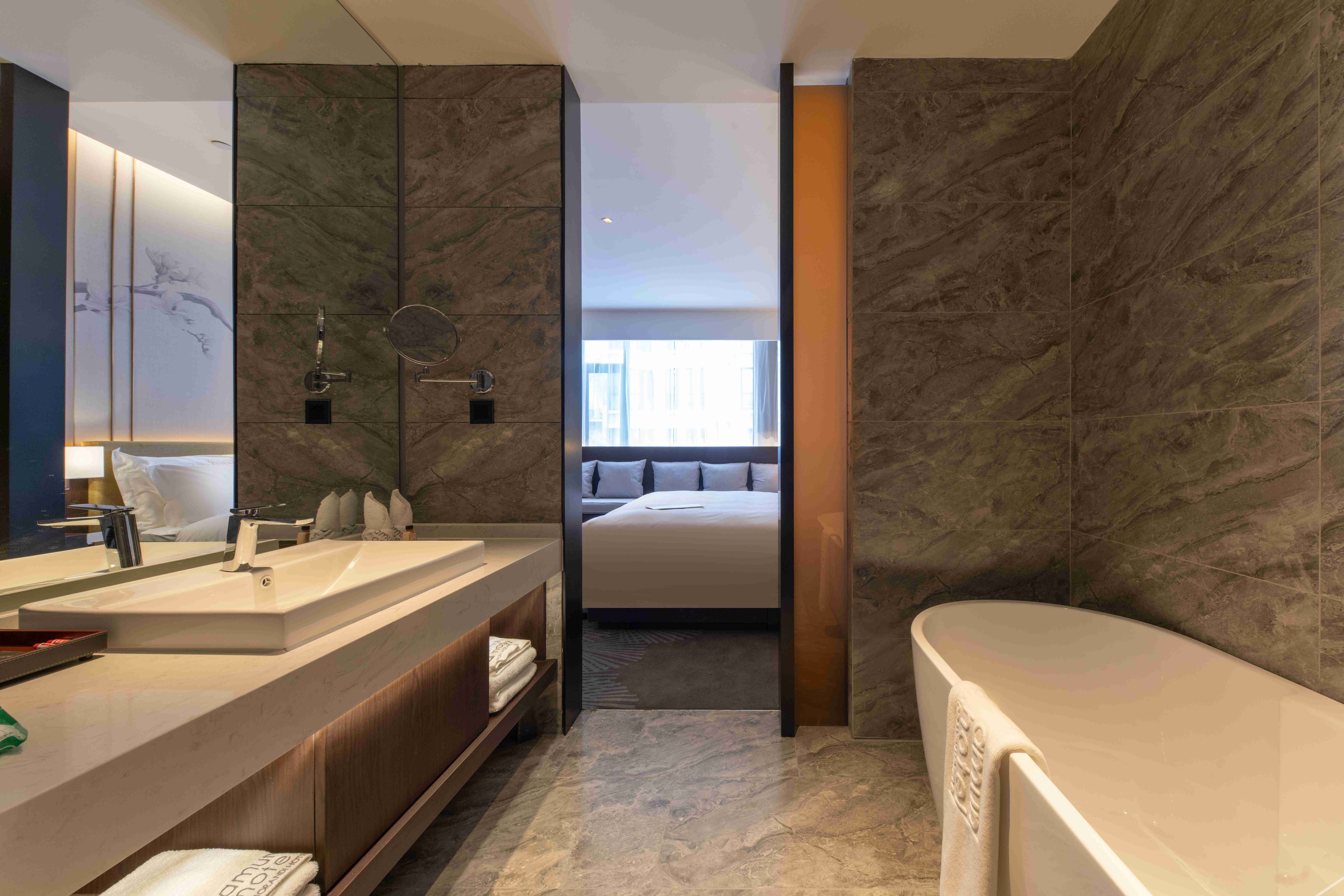 Amun Morandi Hotels 4*