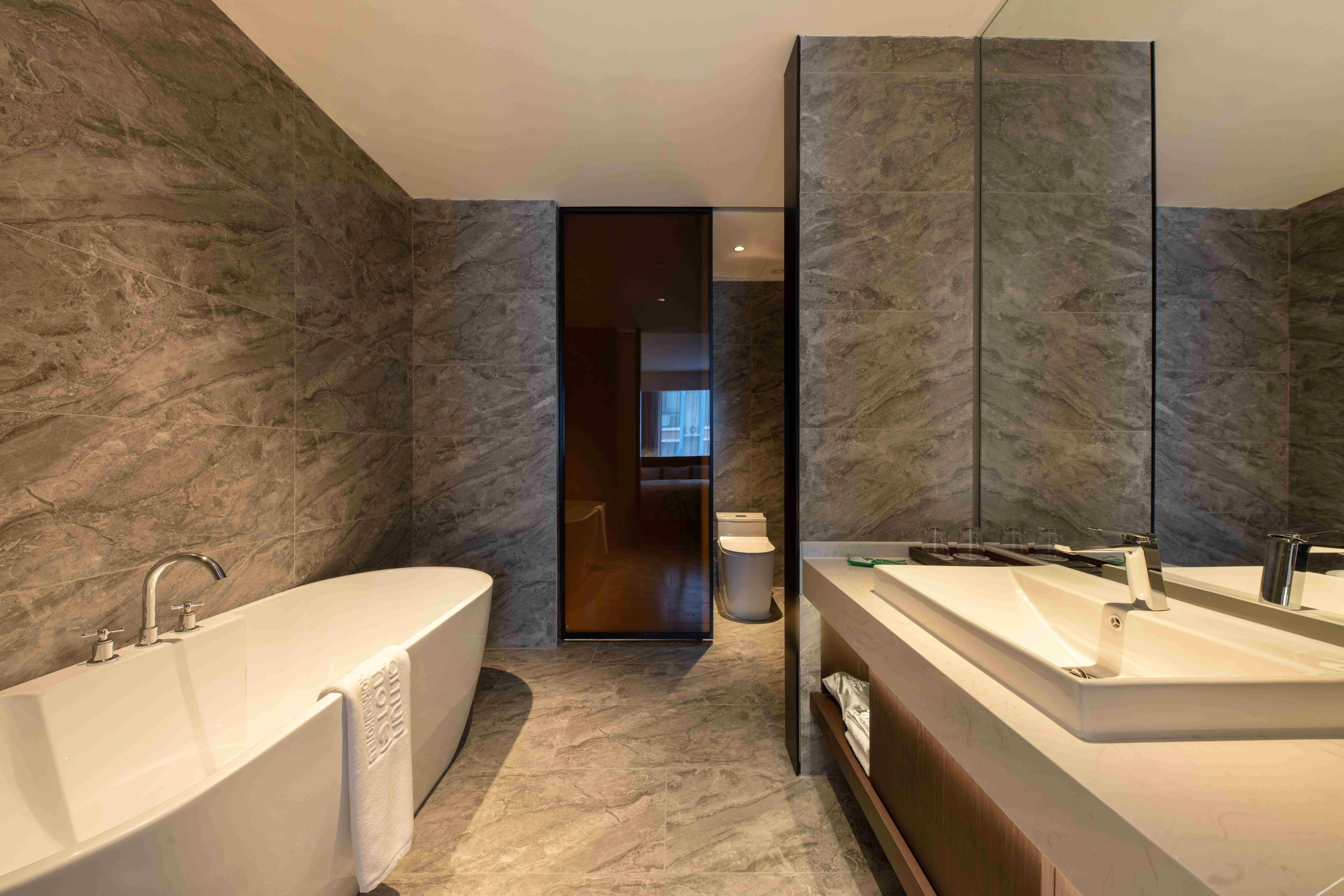 Amun Morandi Hotels 4*