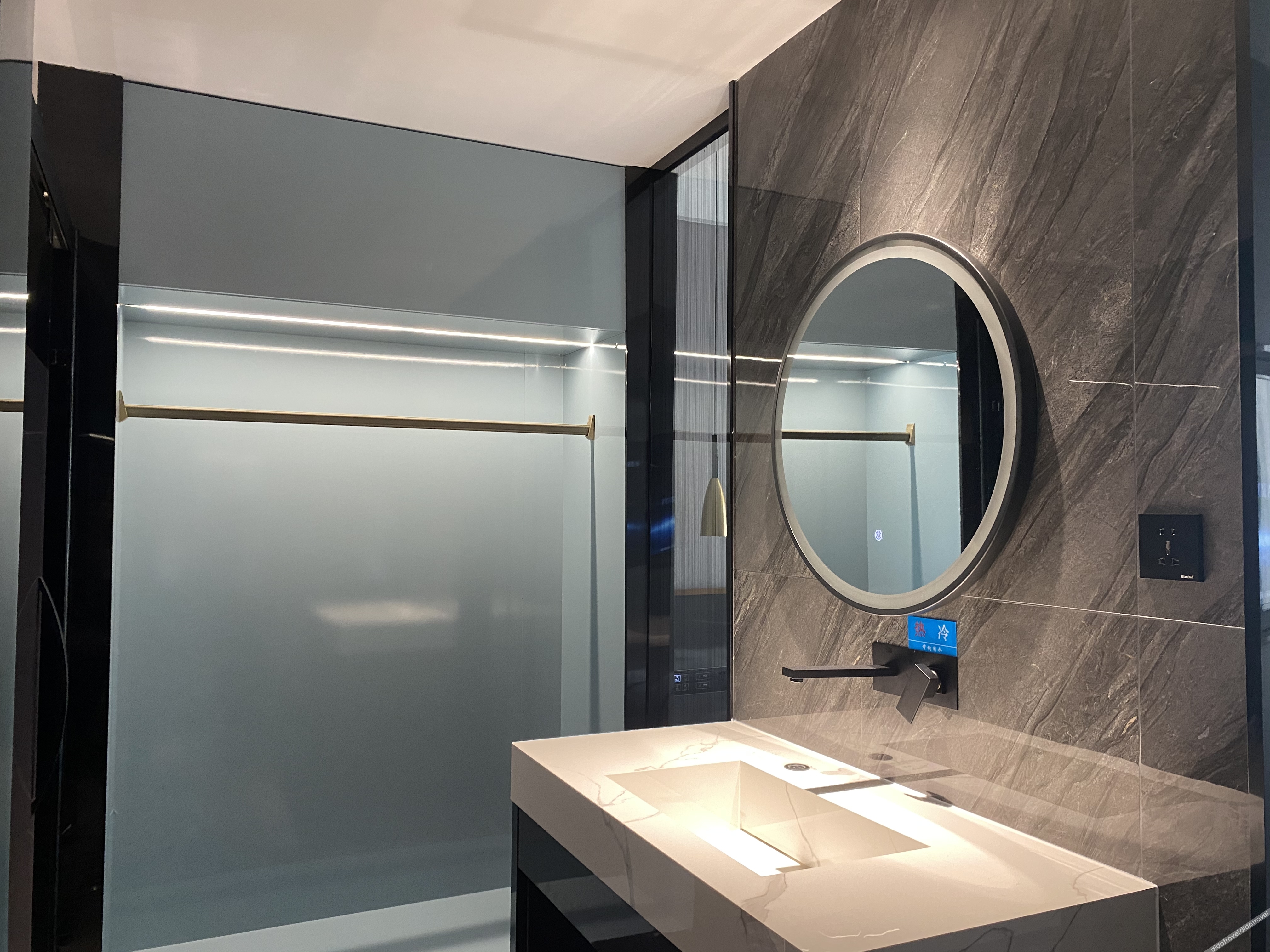 Xingman Hotel (Nanning Yudong Subway Station) 2*