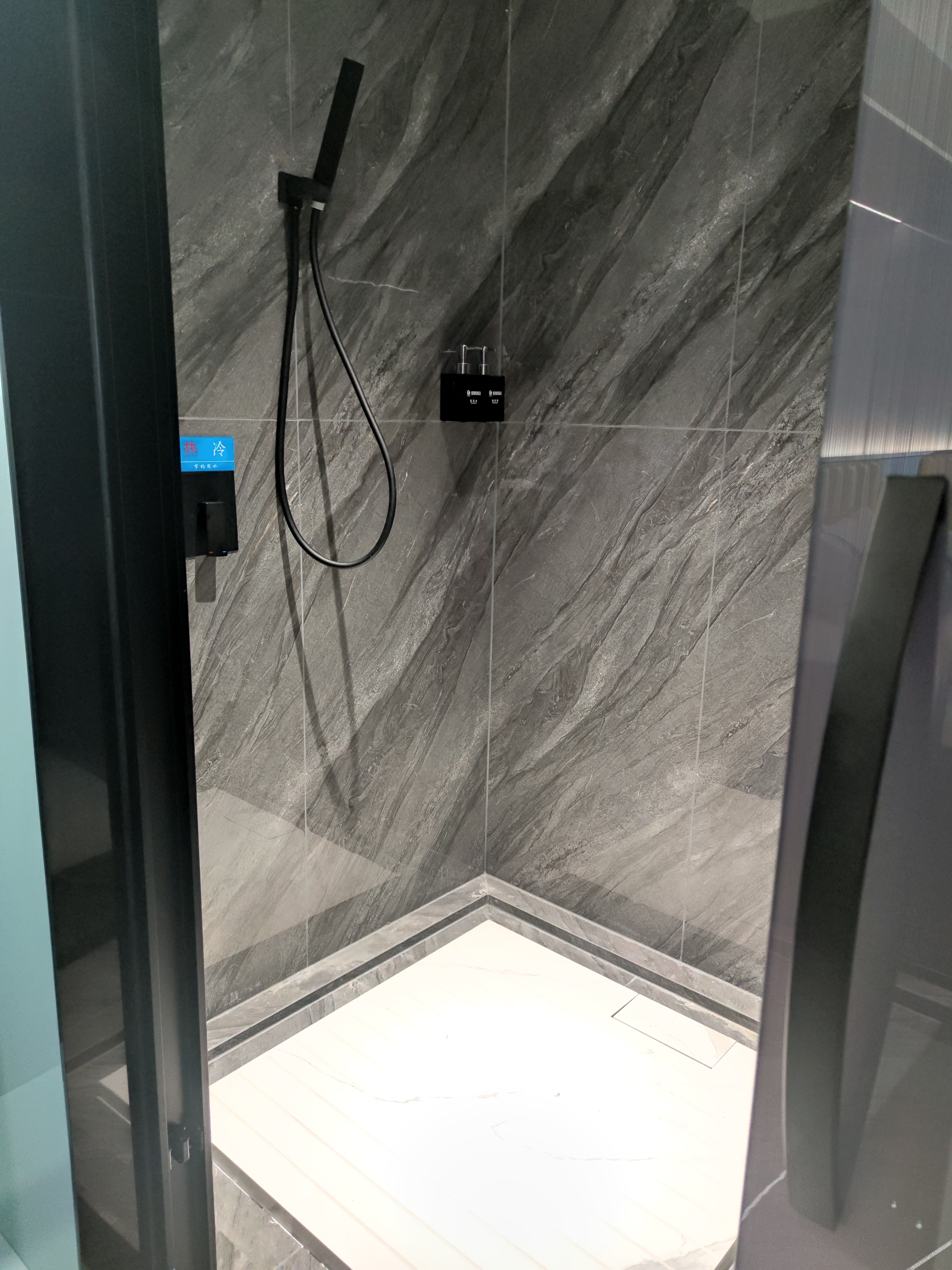 Xingman Hotel (Nanning Yudong Subway Station) 2*