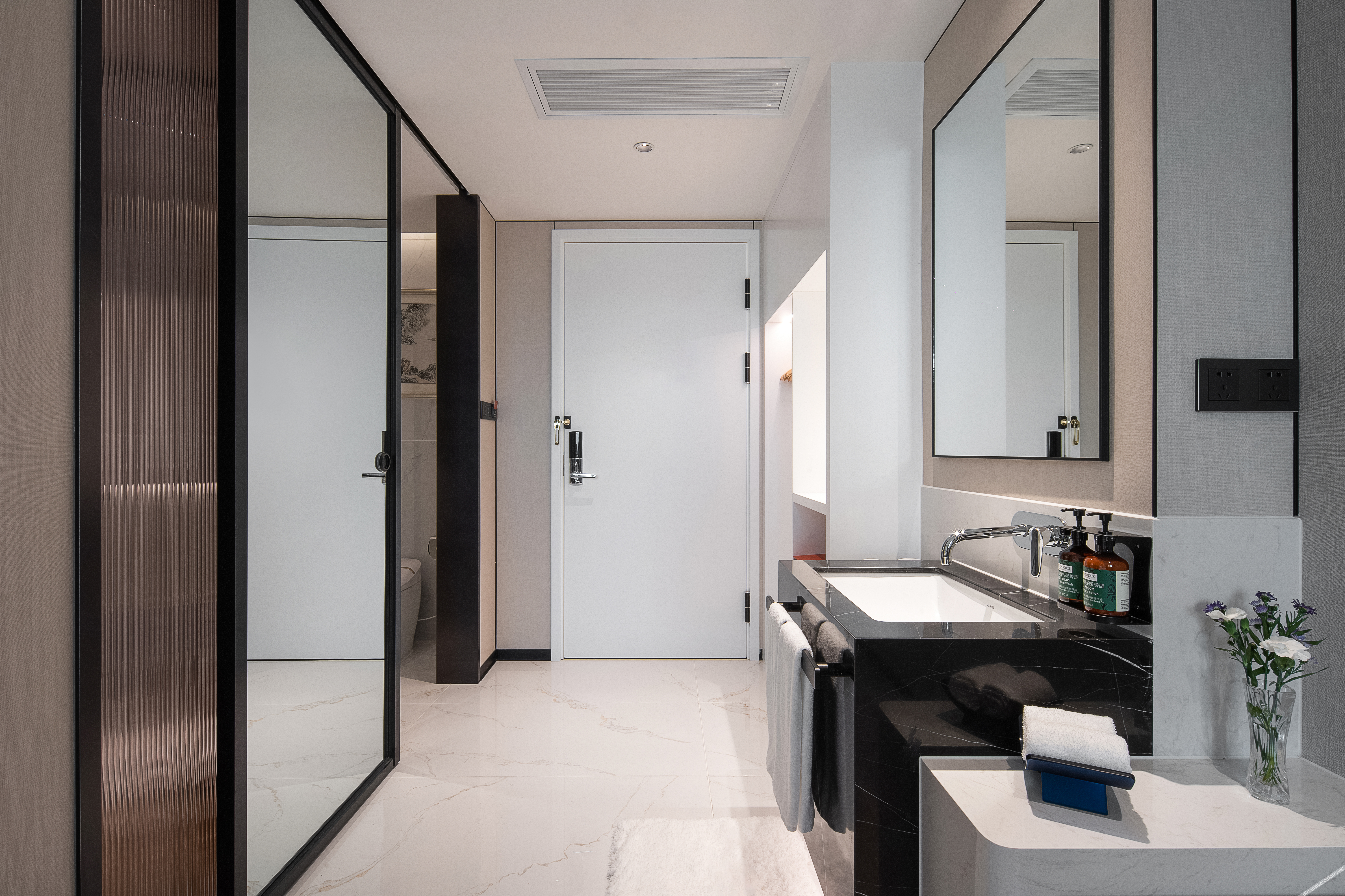 Golden Pear Hotel 5*