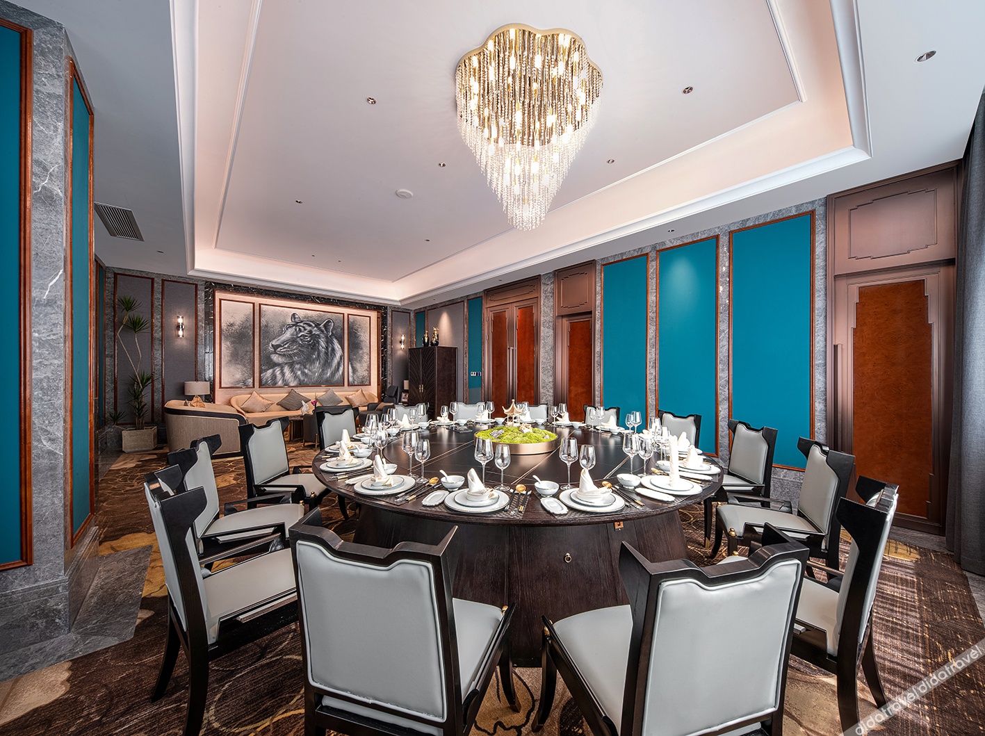 Golden Pear Hotel 5*