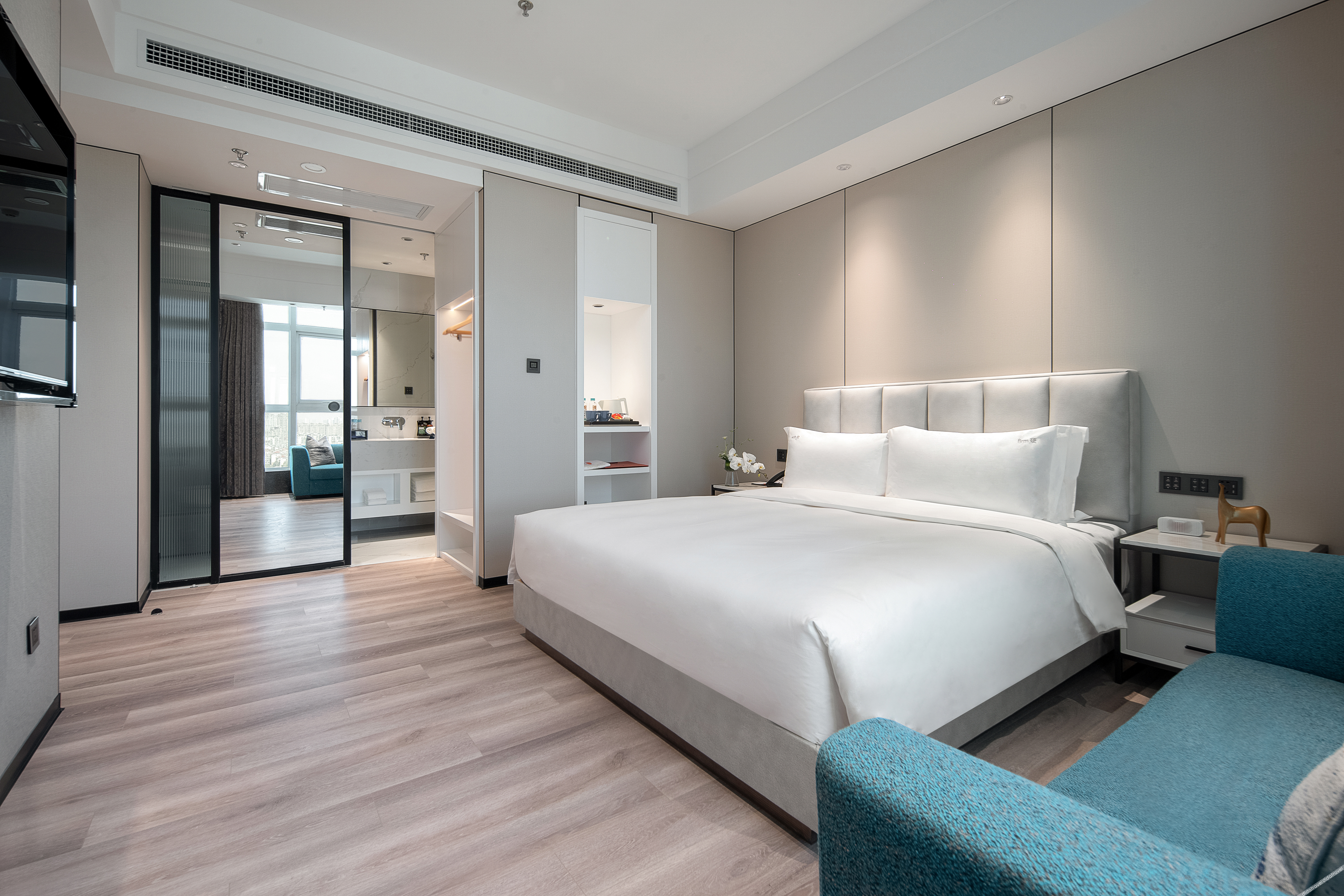 Golden Pear Hotel 5*