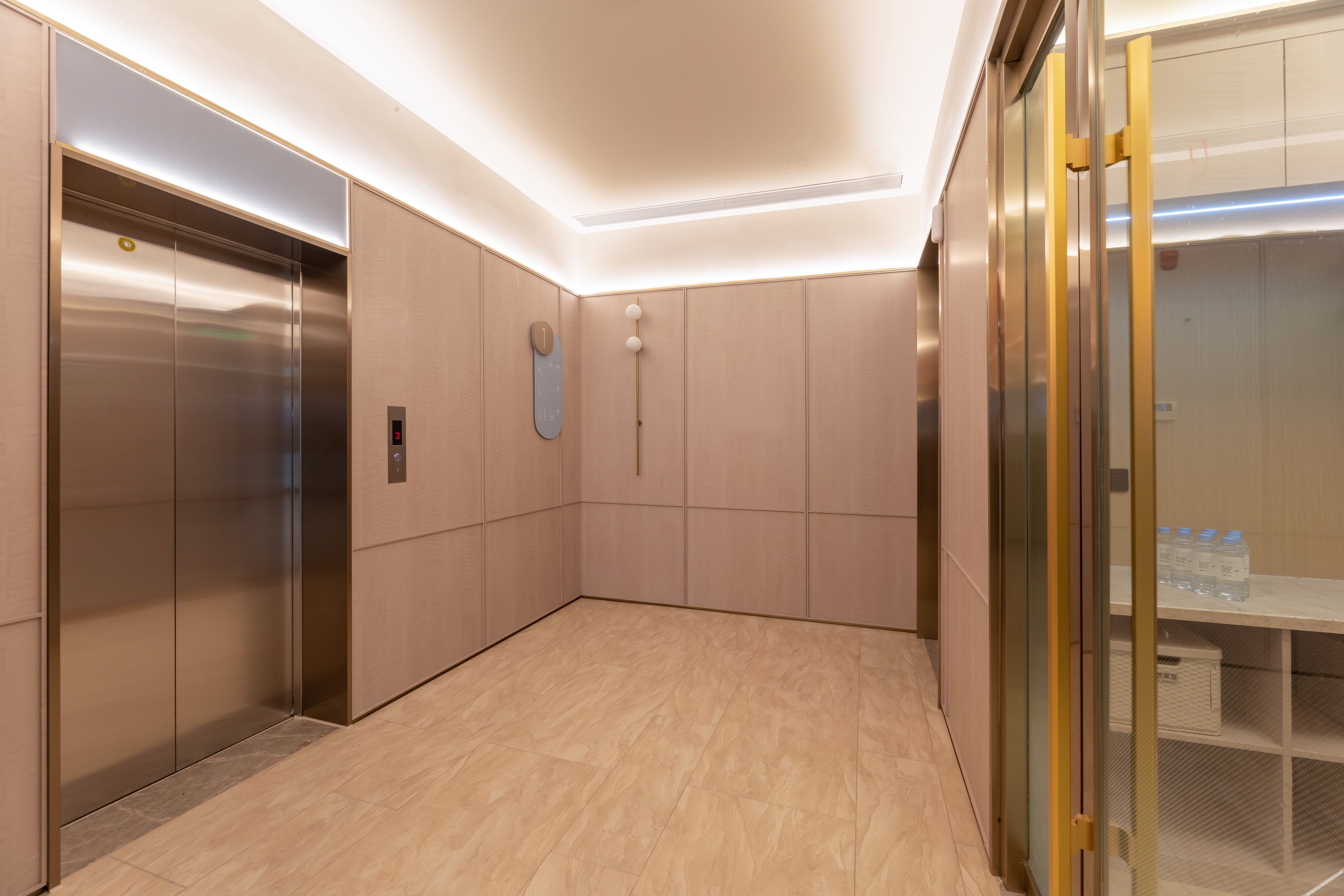 HanTing Hotel (Yancheng Binhai Port Lishangcheng International) 3*