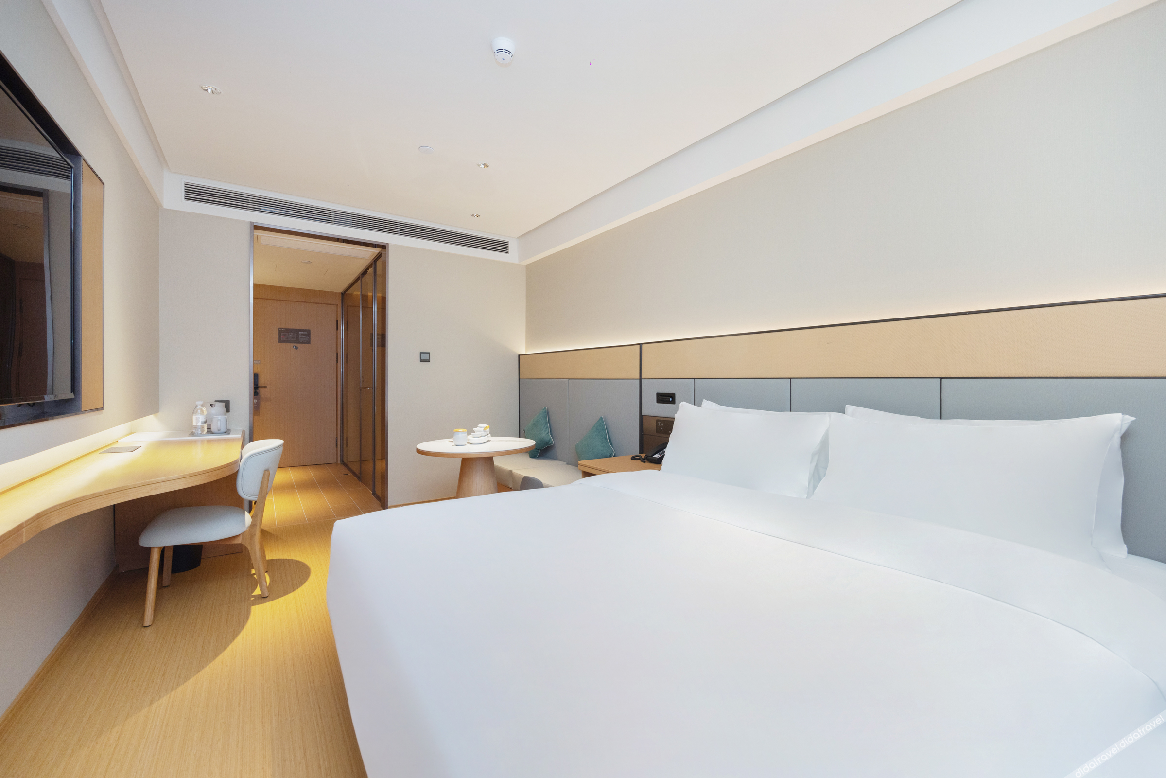 JI Hotel (Shenzhen Nanshan Science and Technology Park Changyuan Hotel) 3*