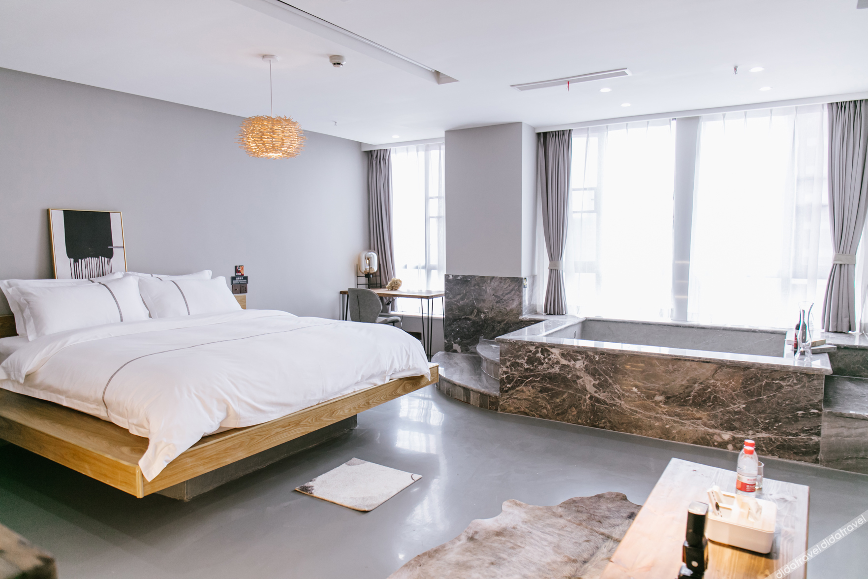 Chengziqingshe Hotel 2*