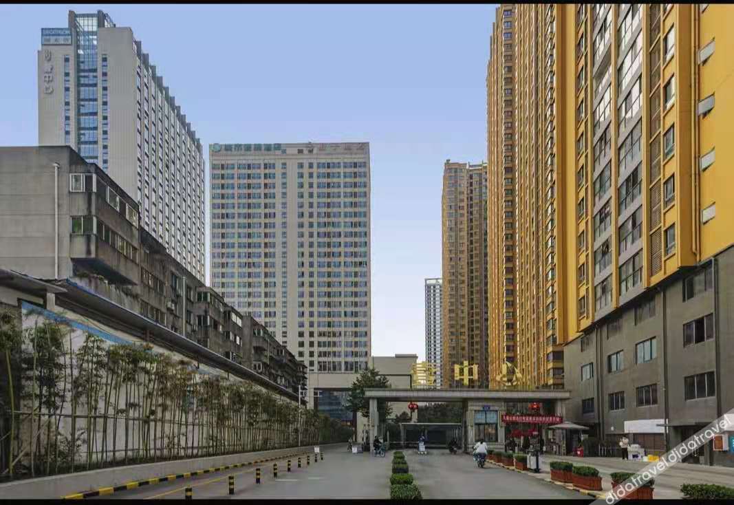 Chengziqingshe Hotel 2*