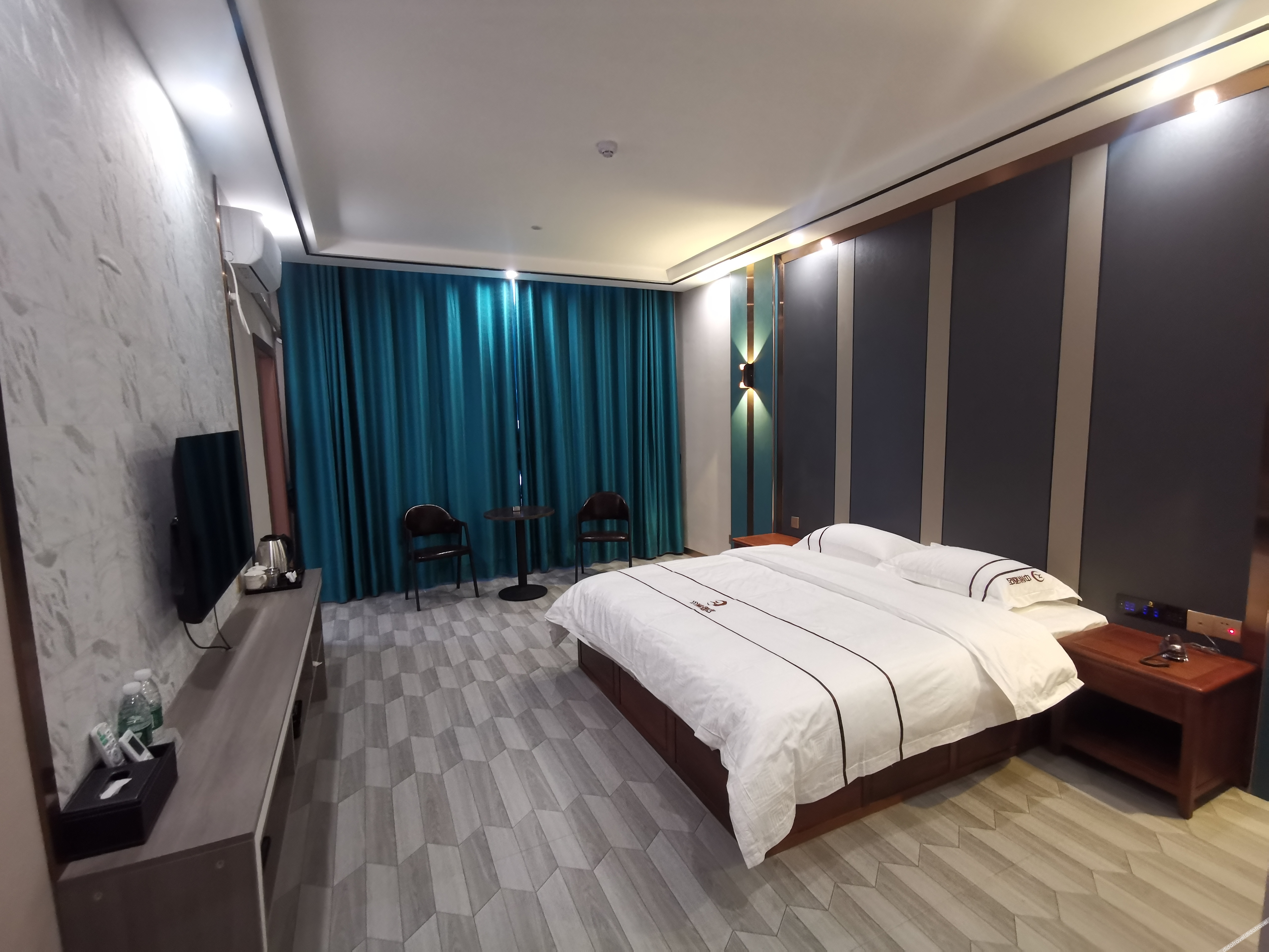 Nanning Zhongjing Hotel 2*