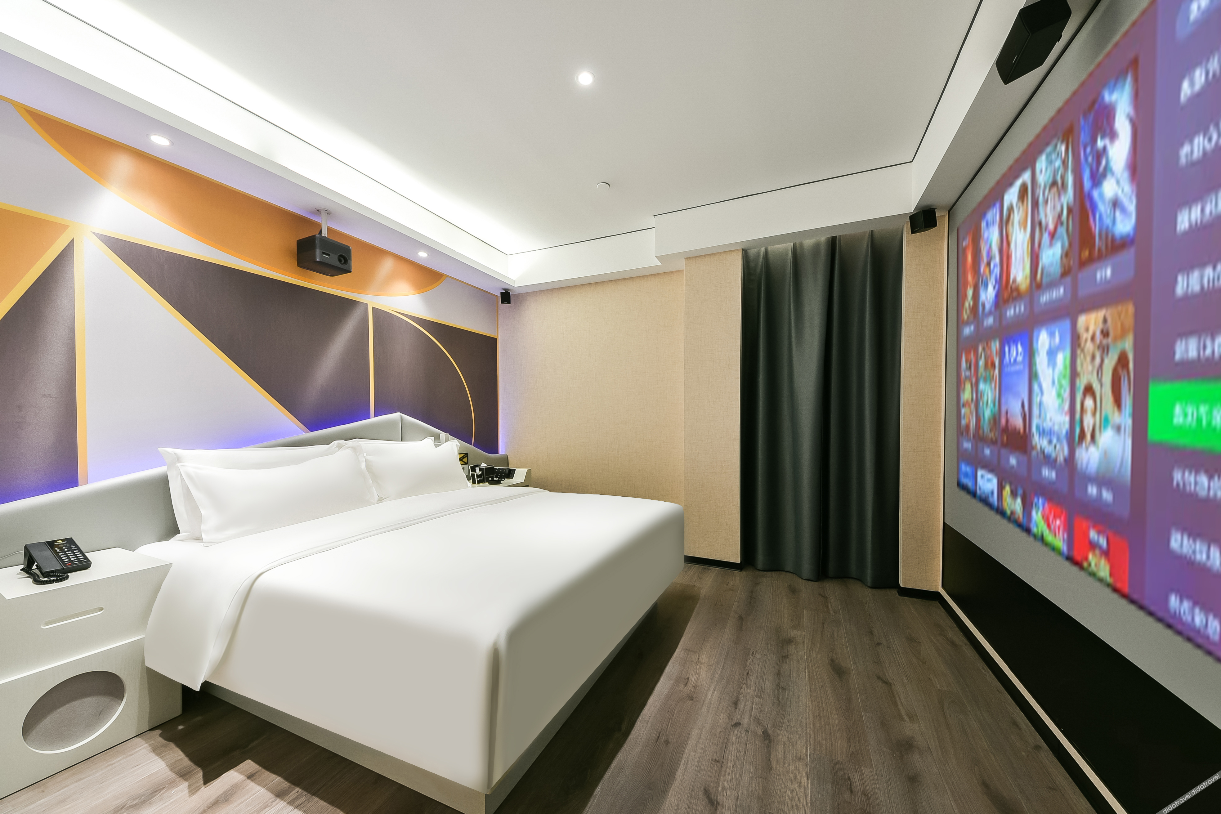 Aifeel Hotel (Shijiazhuang Xinbai Square & Hebei Provincial People's Hospital Branch) 2*