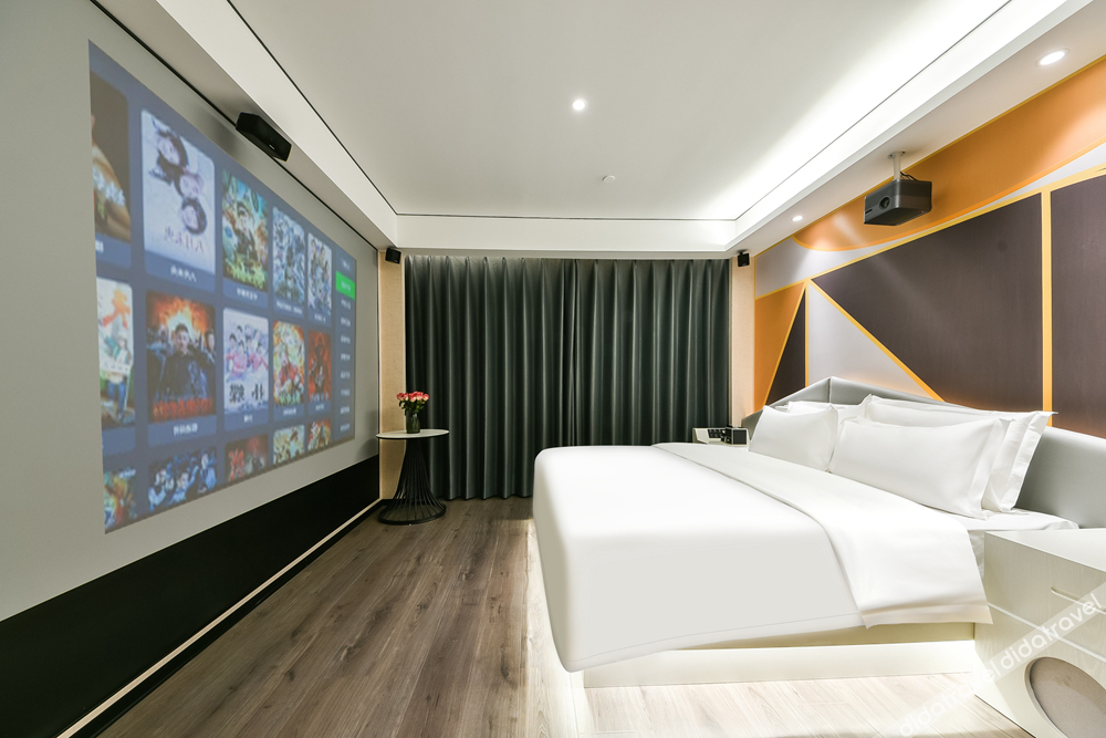 Aifeel Hotel (Shijiazhuang Xinbai Square & Hebei Provincial People's Hospital Branch) 2*