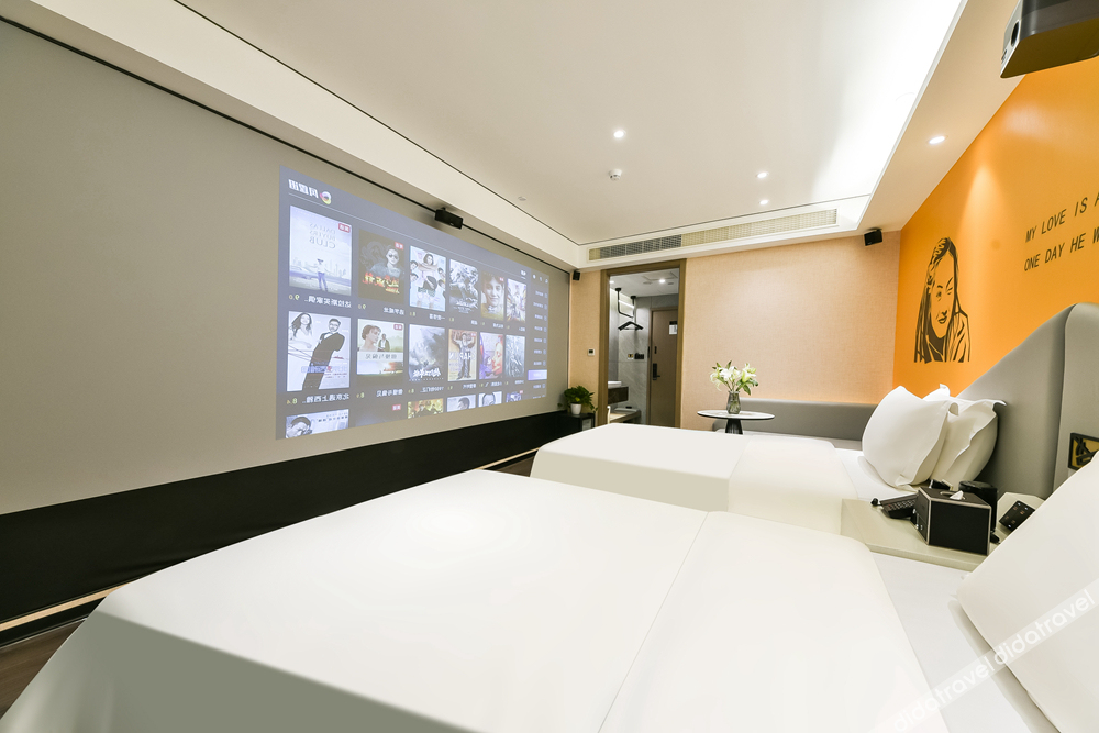 Aifeel Hotel (Shijiazhuang Xinbai Square & Hebei Provincial People's Hospital Branch) 2*