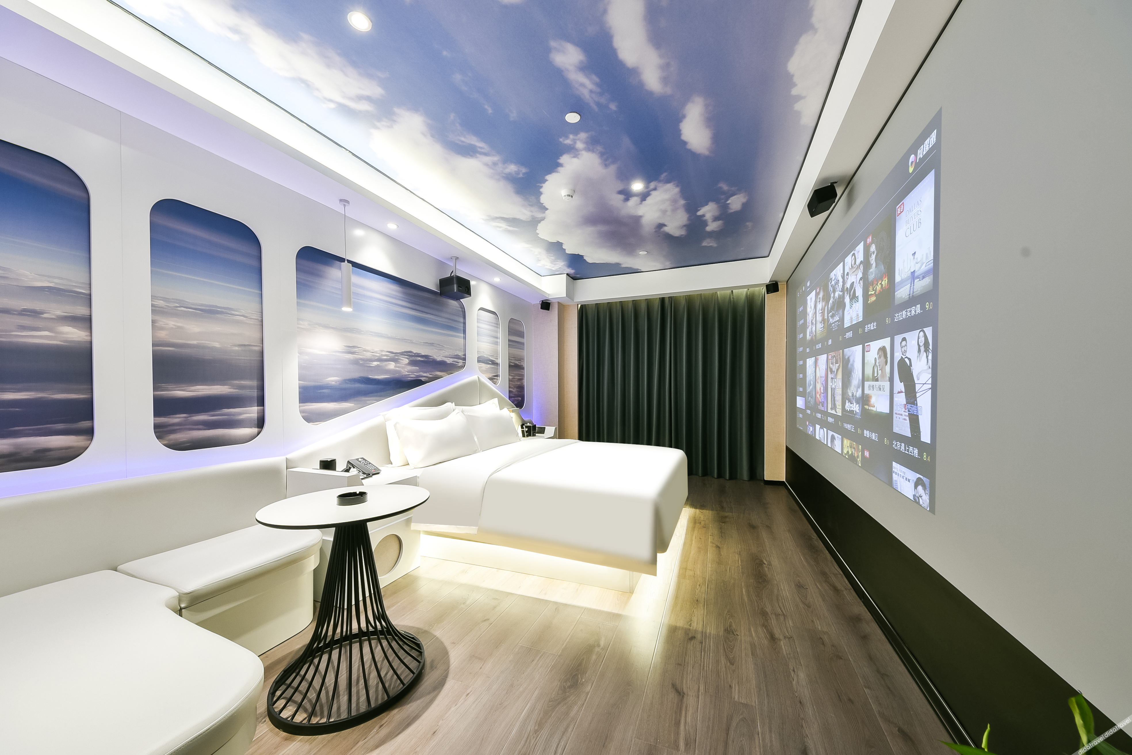 Aifeel Hotel (Shijiazhuang Xinbai Square & Hebei Provincial People's Hospital Branch) 2*