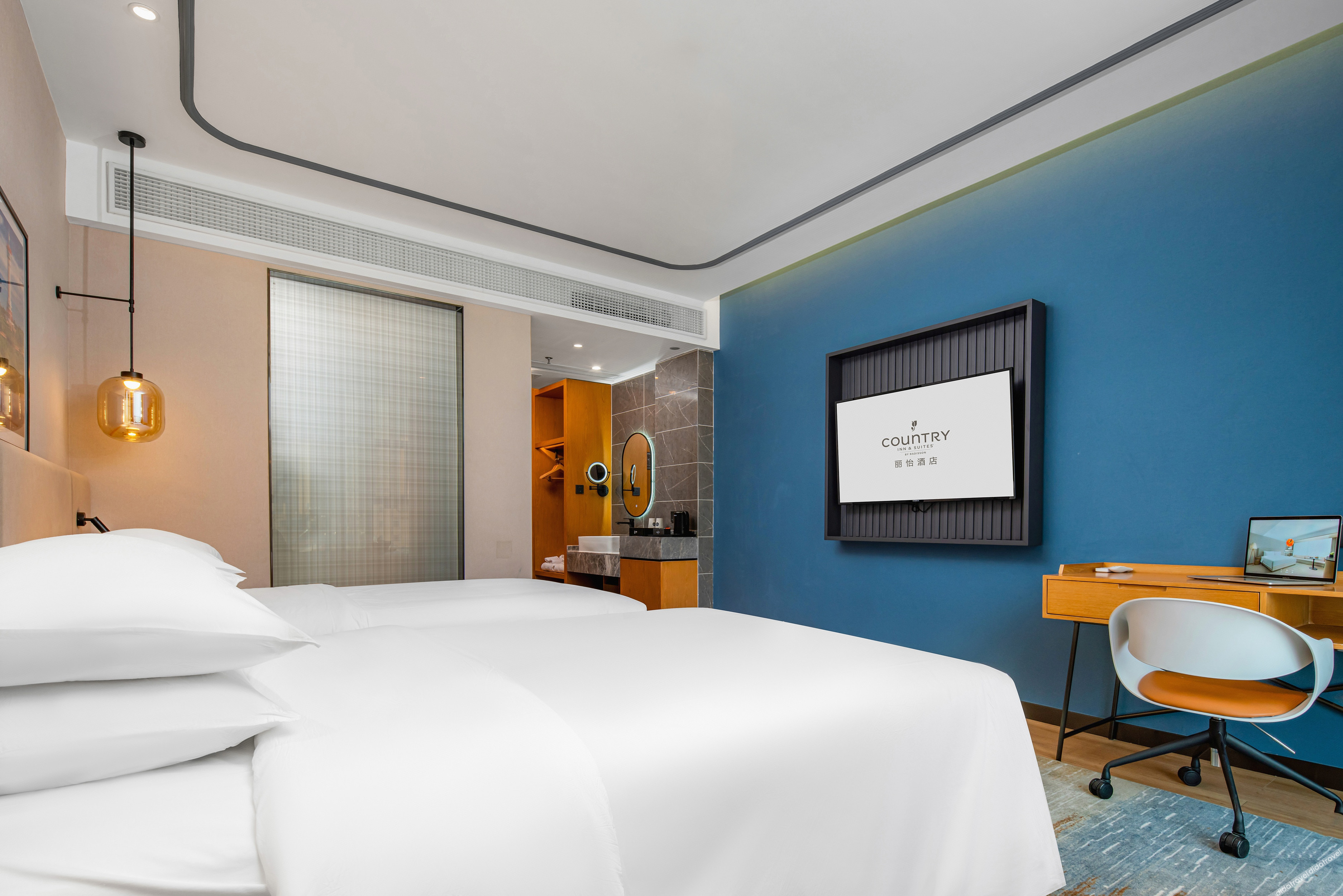 Borrman Hotel (Beihai Hepu High-Speed Railway Station) 3*
