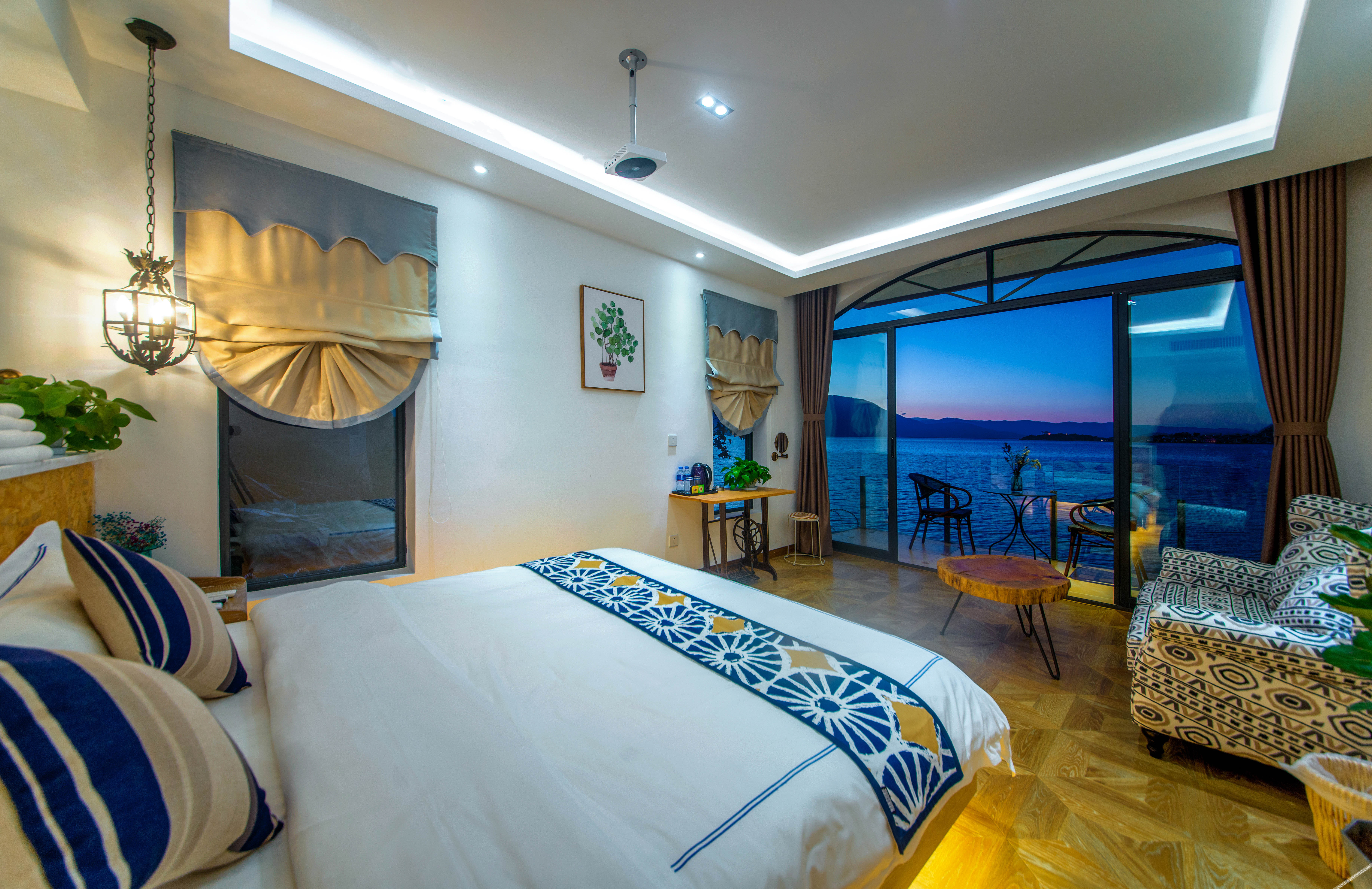 Hotel Florence Shuanglang 3*