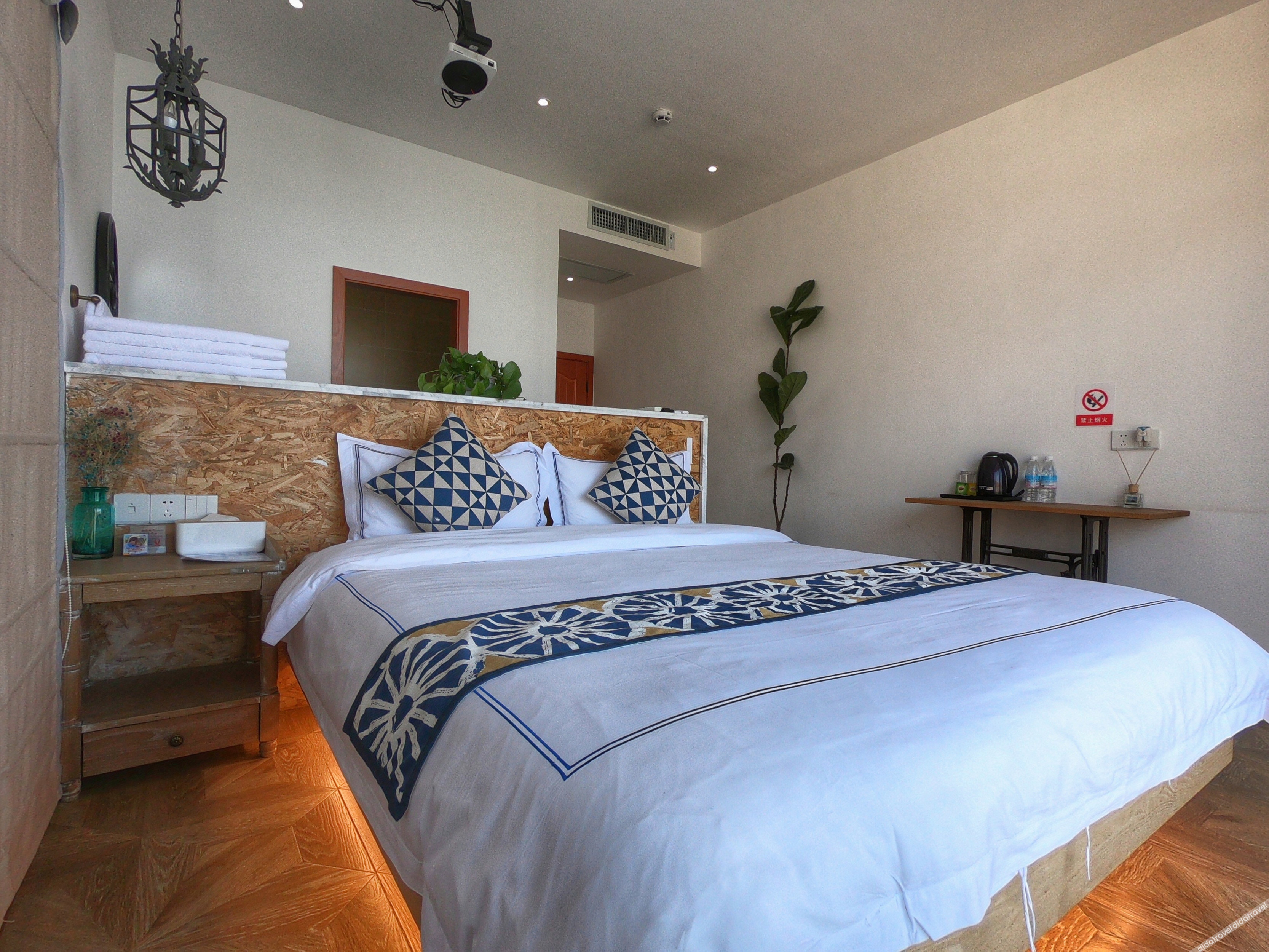Hotel Florence Shuanglang 3*