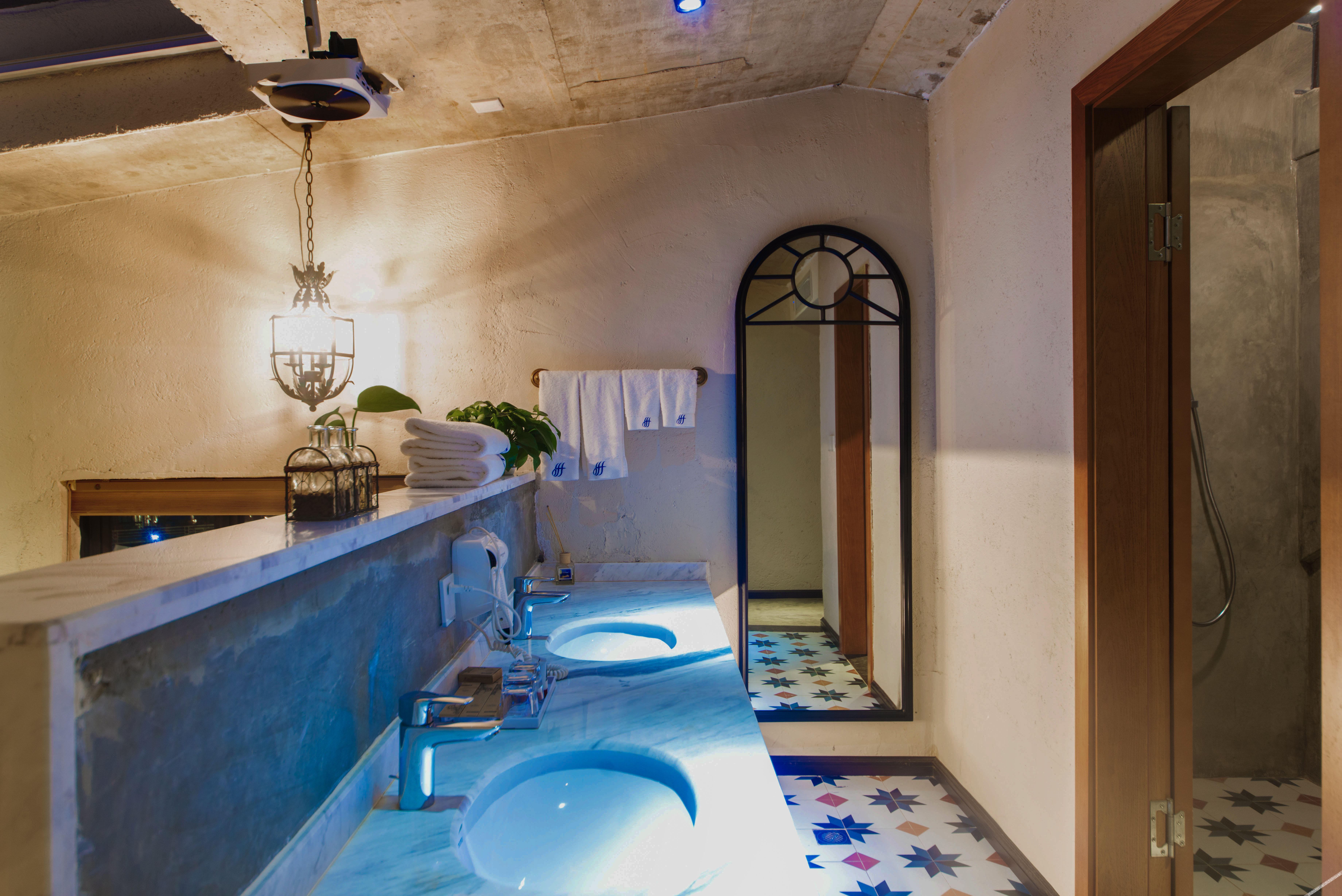Hotel Florence Shuanglang 3*