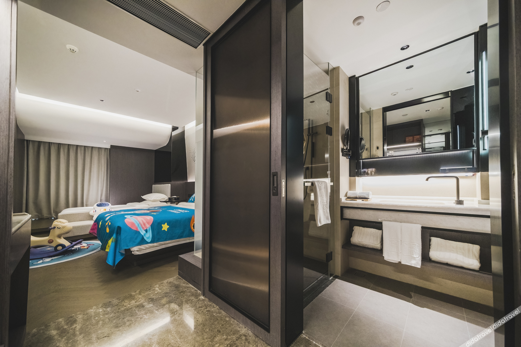 Xinmi Wenlan Hotel 3*