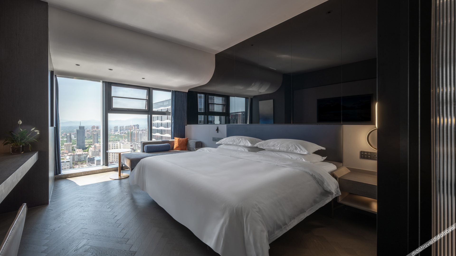Xinmi Wenlan Hotel 3*