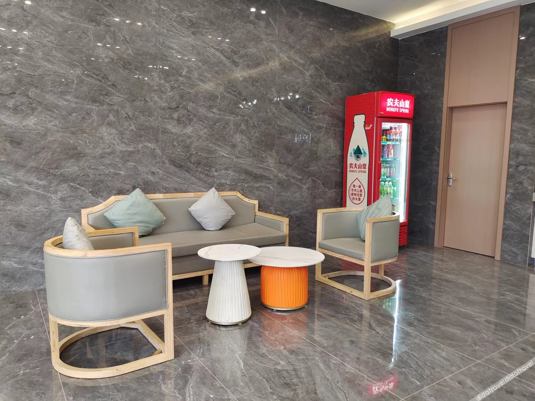 Pinshangxuan Hotel (Hengzhou Avenue Haitang Gas Station) 2*