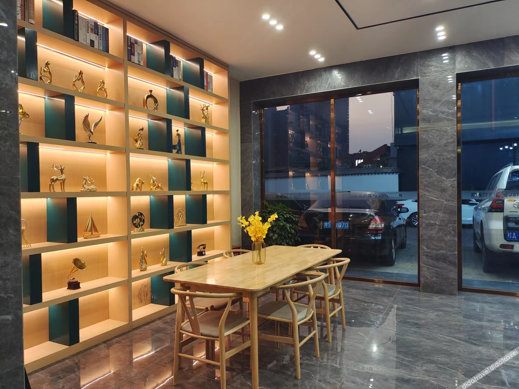 Pinshangxuan Hotel (Hengzhou Avenue Haitang Gas Station) 2*