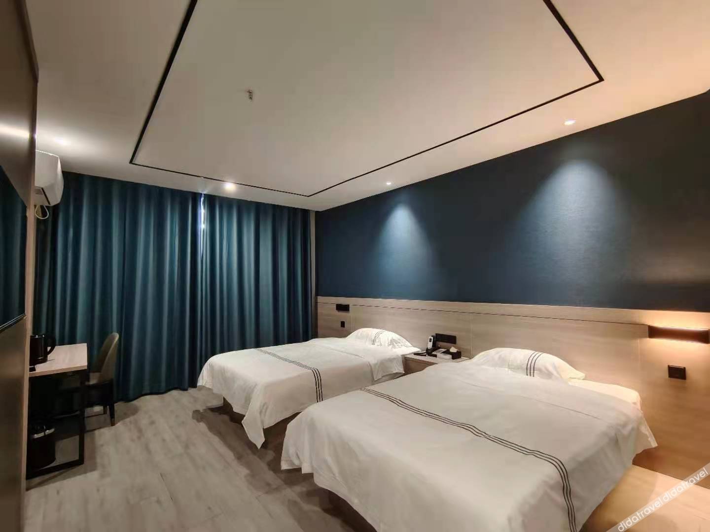 Pinshangxuan Hotel (Hengzhou Avenue Haitang Gas Station) 2*