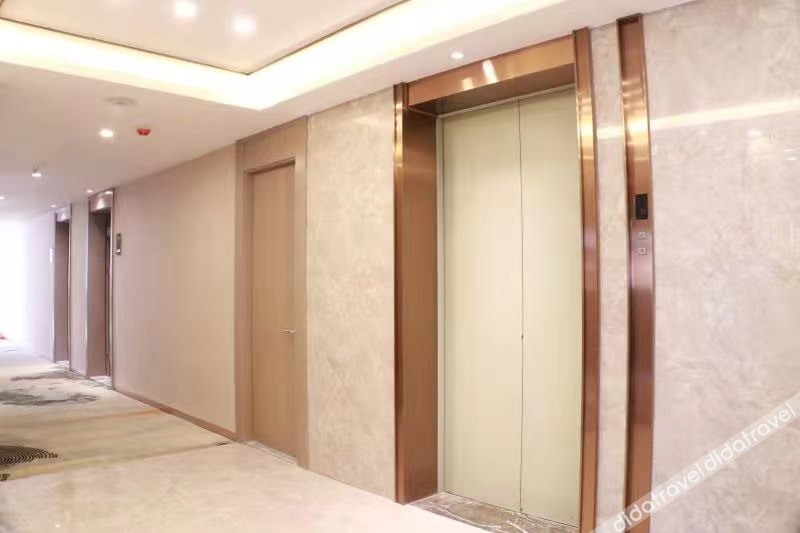 Pinshangxuan Hotel (Hengzhou Avenue Haitang Gas Station) 2*